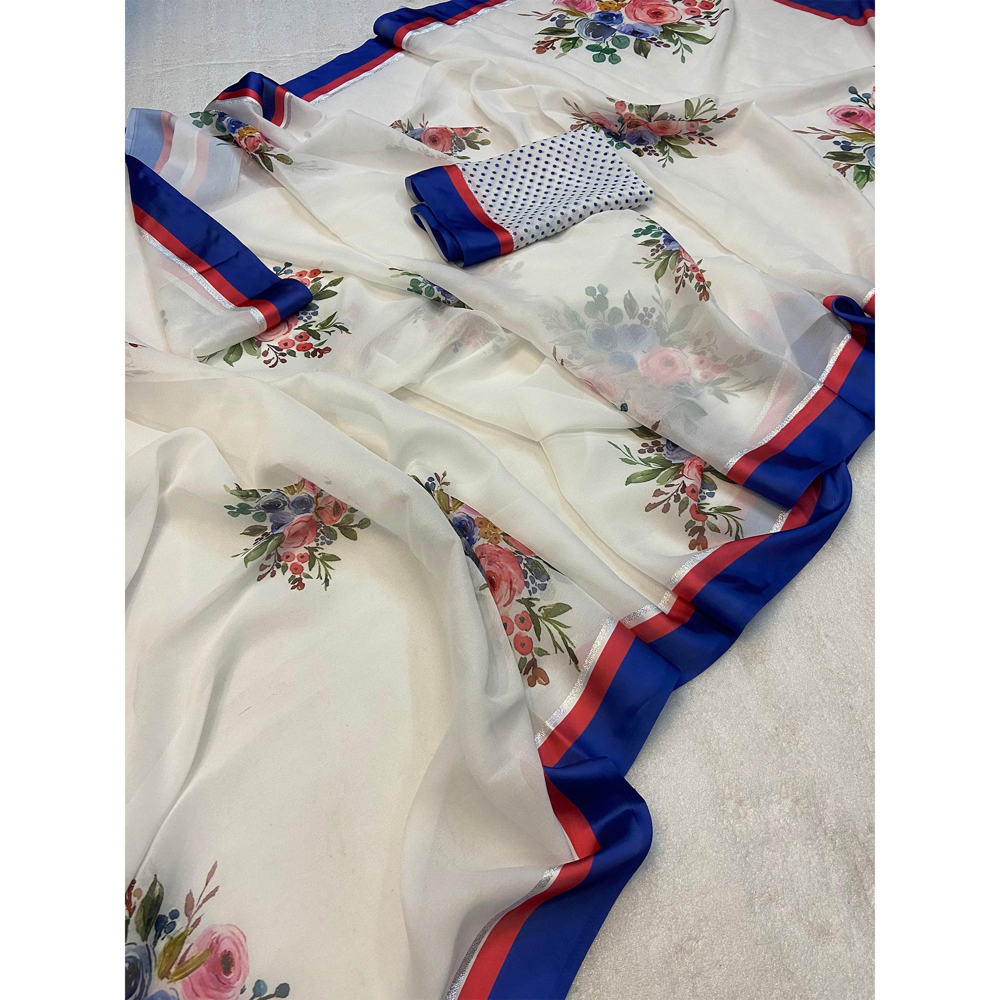 White Floral Printed Moss Chiffon Saree