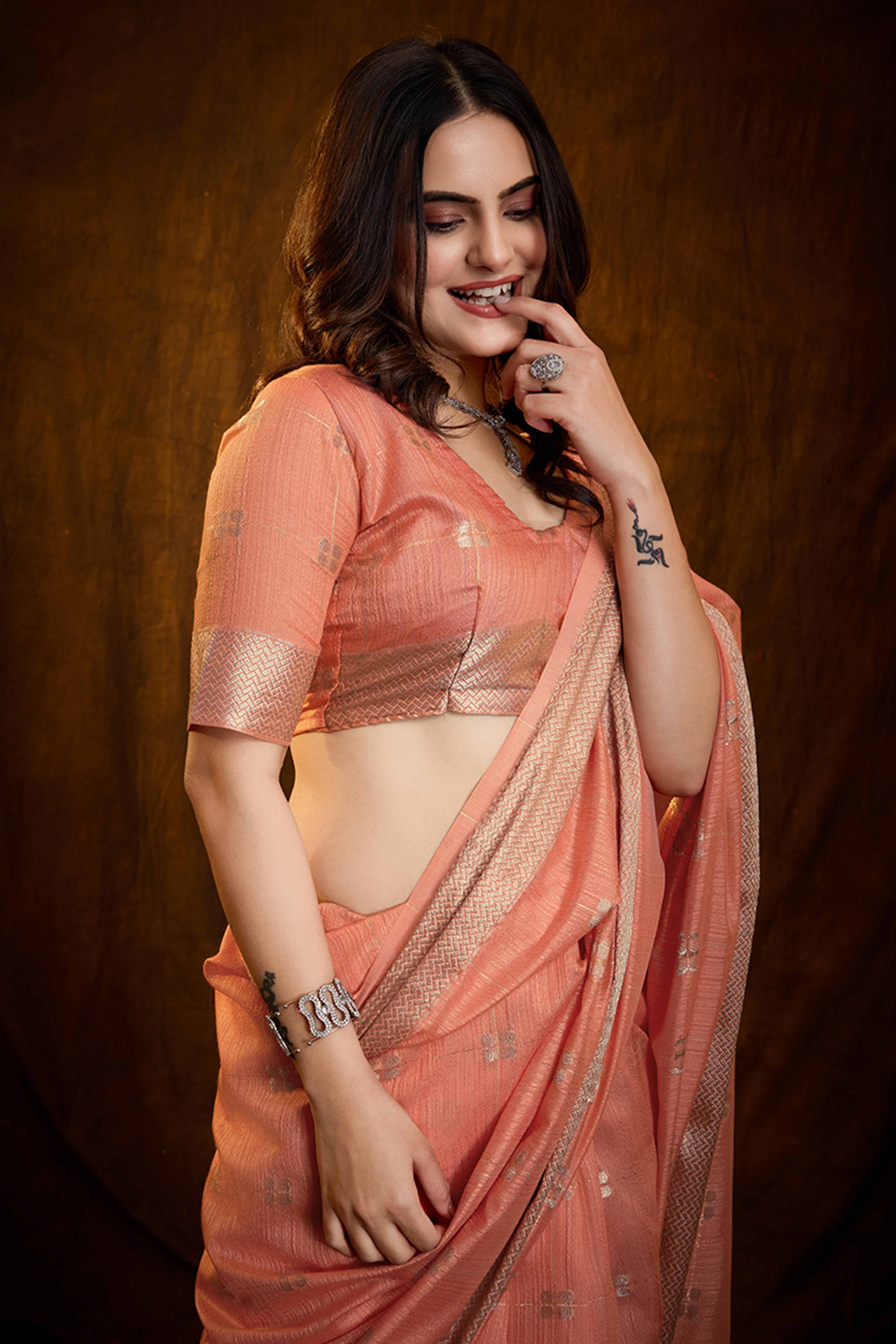 Peach Zari Woven Saree in Lustrous Cotton Silk Fabric
