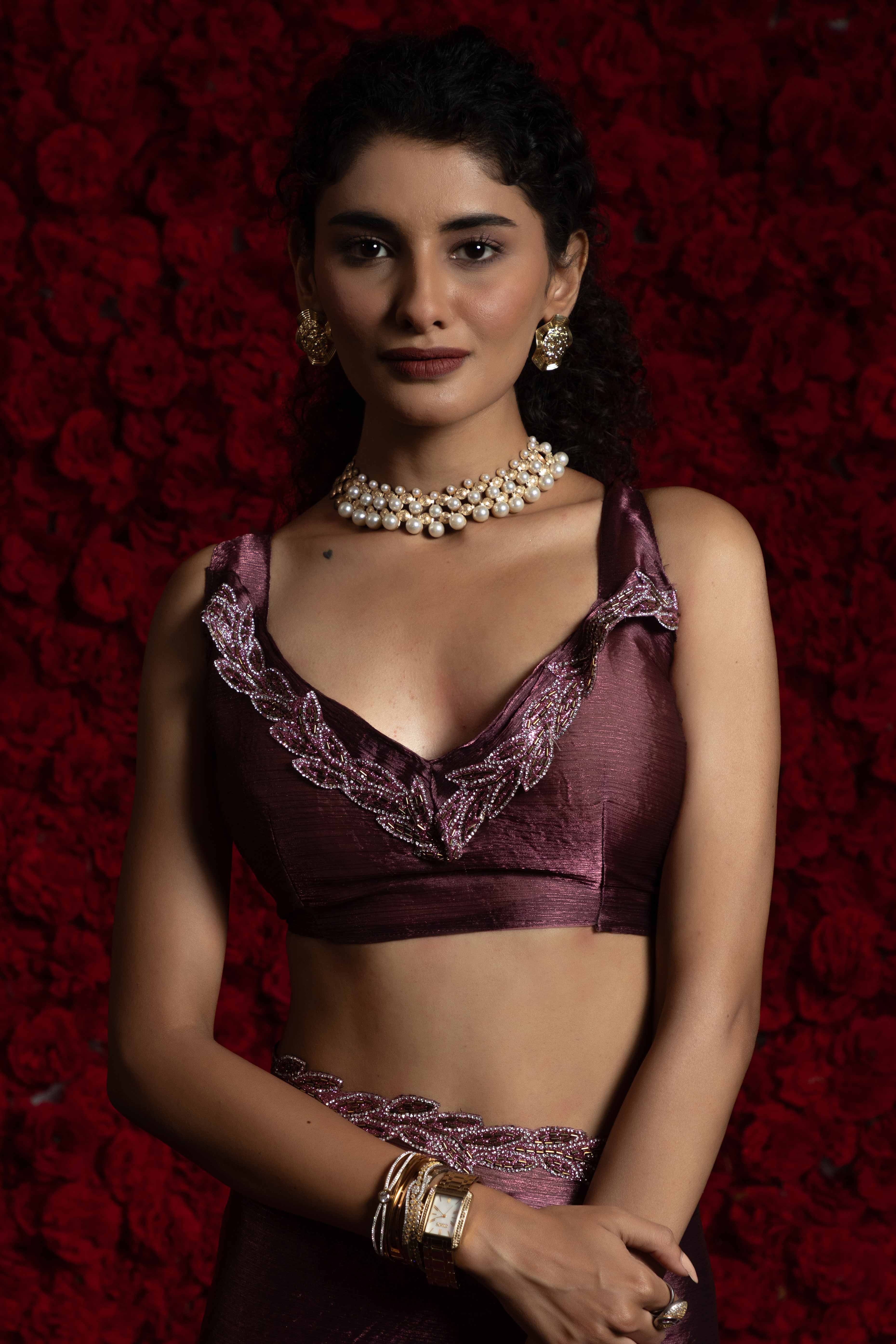 Deep Mauve Solid Tissue Chiffon Saree Accented With Elegant Zarkan Work Border
