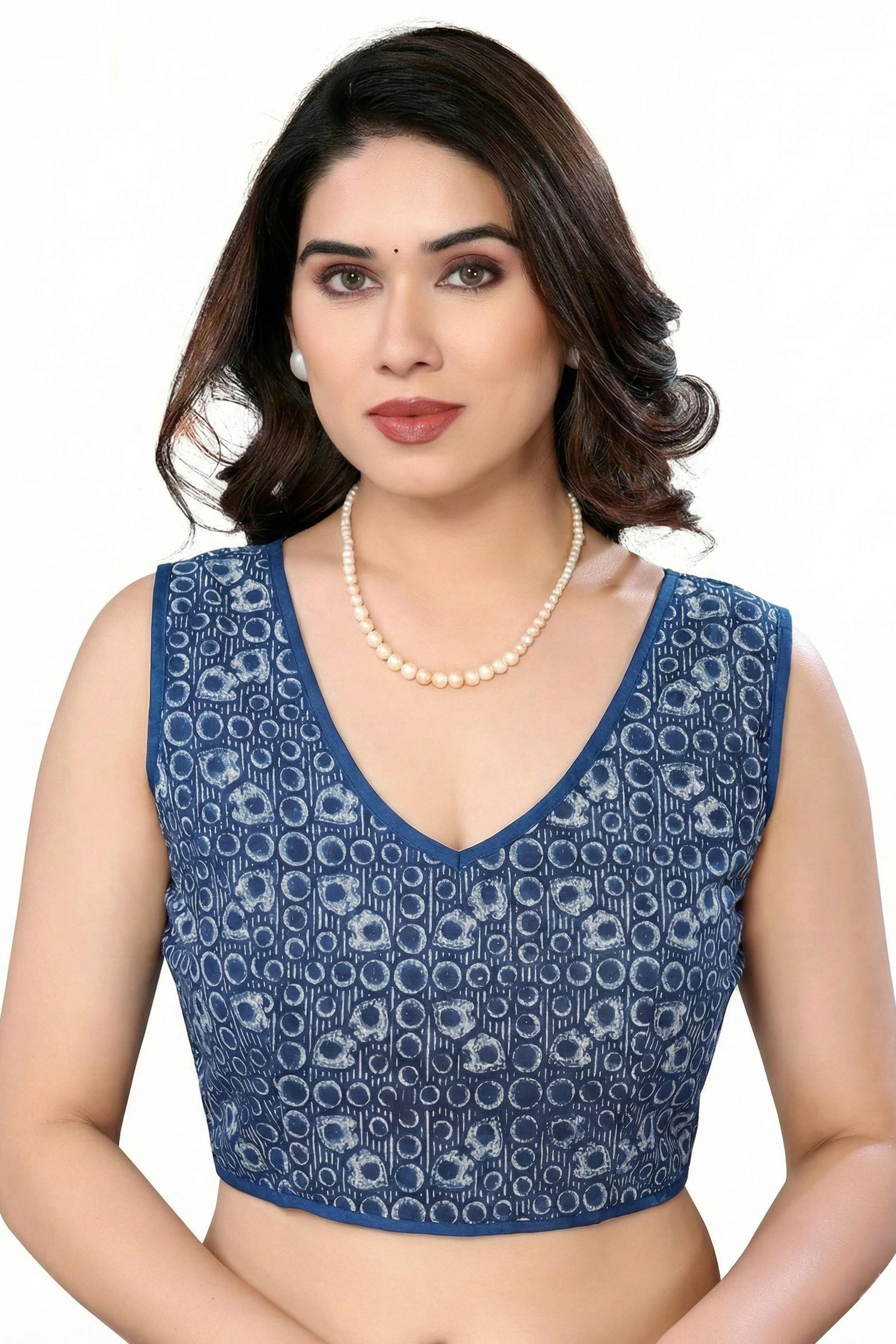 Timeless Blue Leaf Printed Moss Saree With A Sophisticated Satin Patta Border
