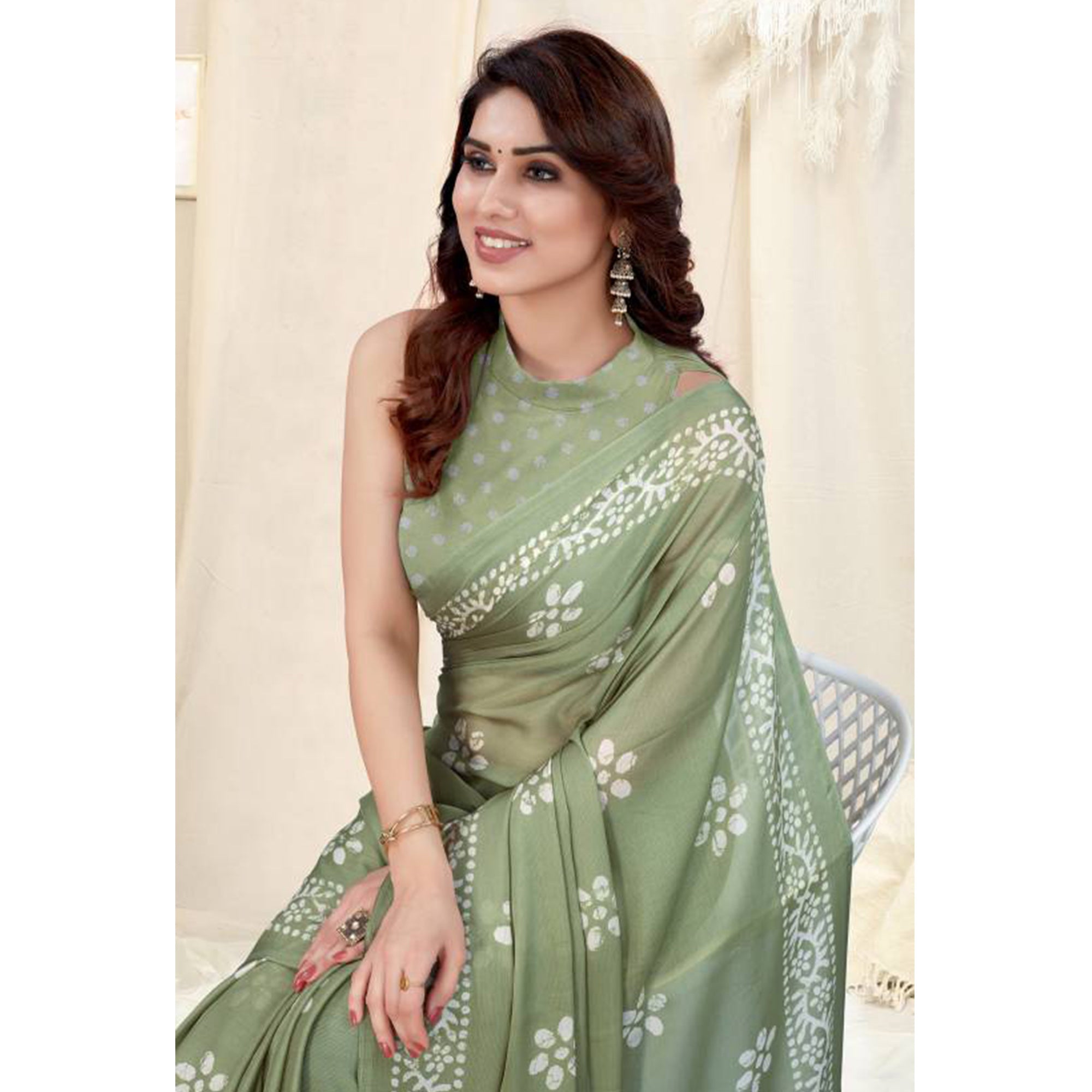 Green Floral Printed Chiffon Saree