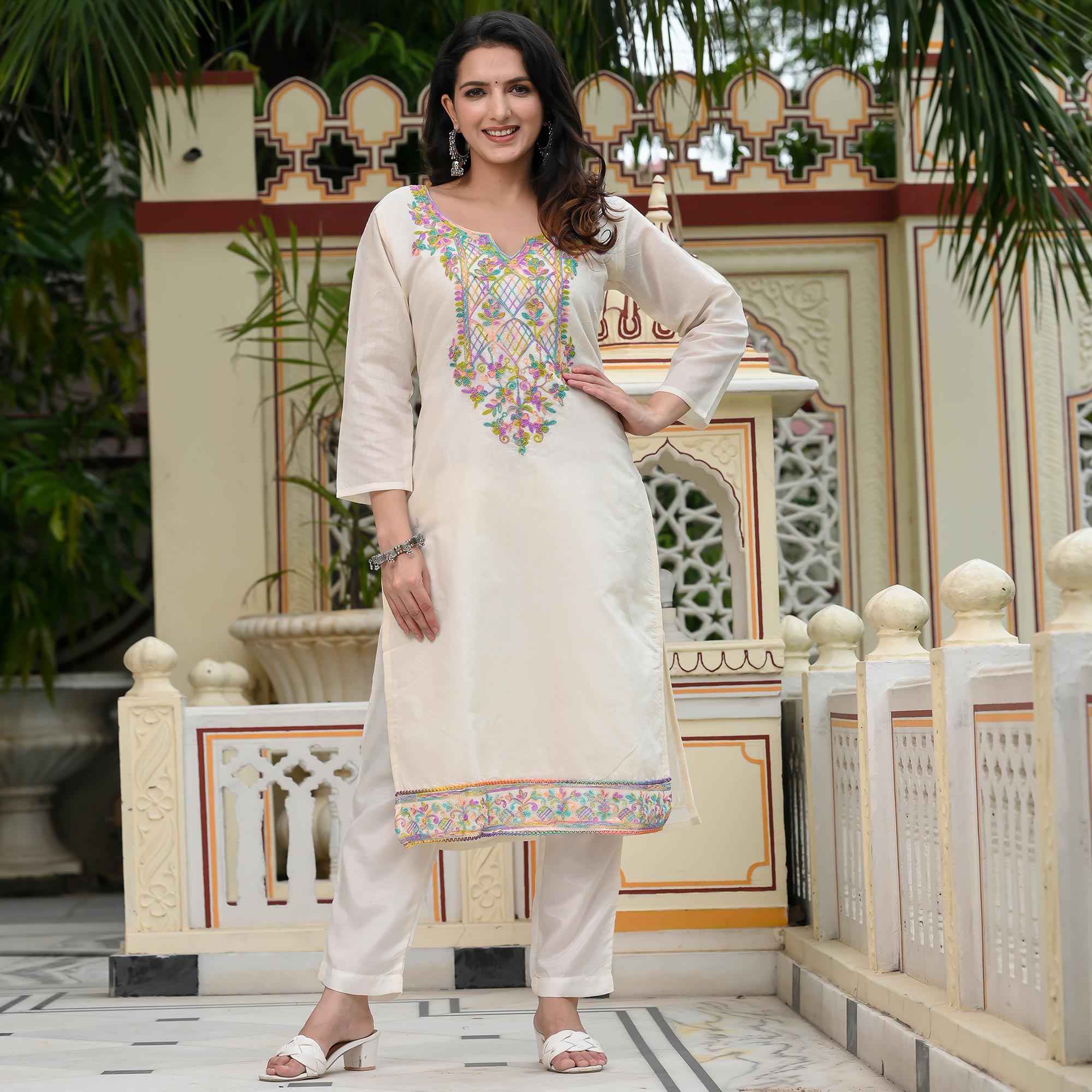 White Floral Embroidered Chanderi Salwar Suit