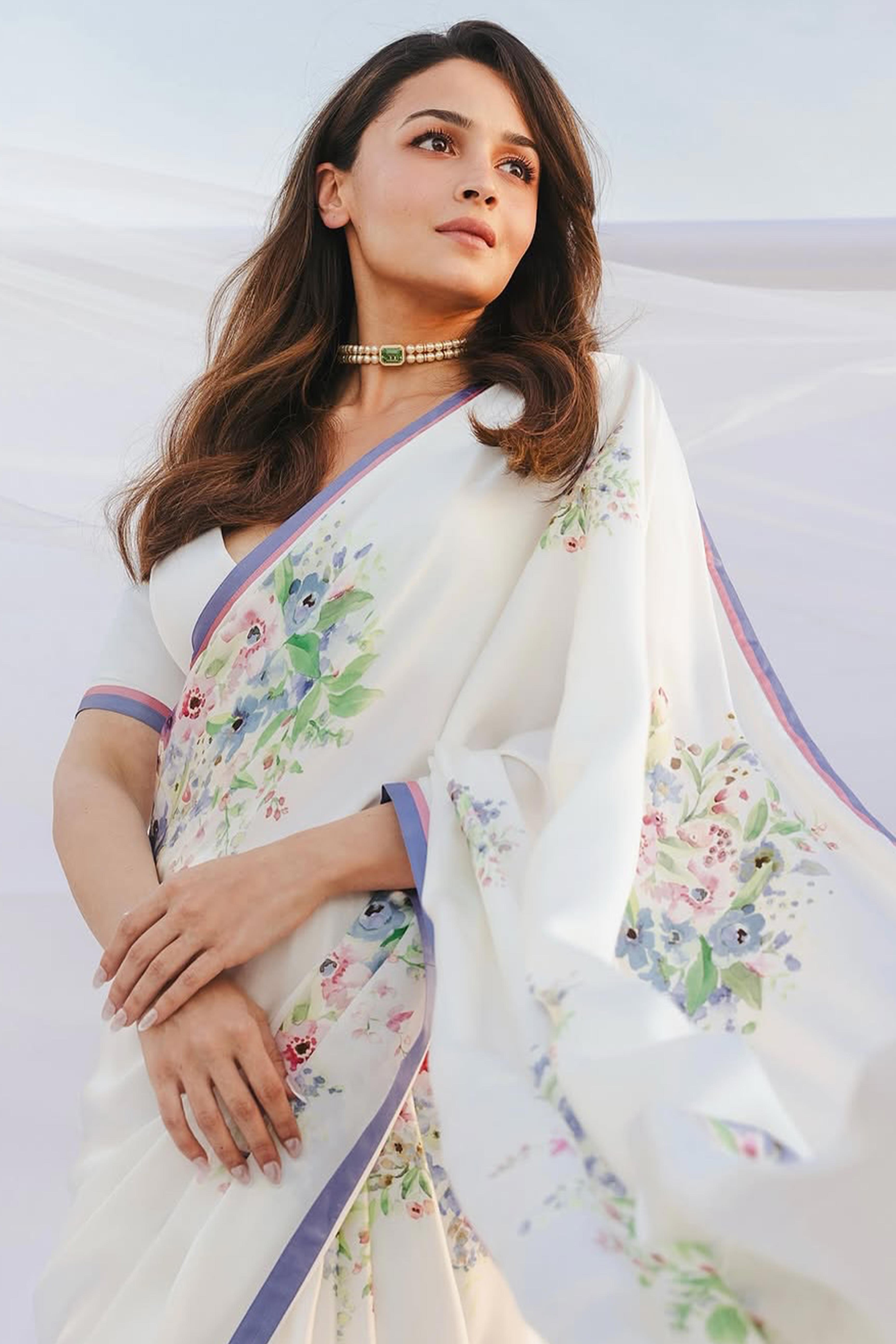 White Floral Printed Georgette Saree