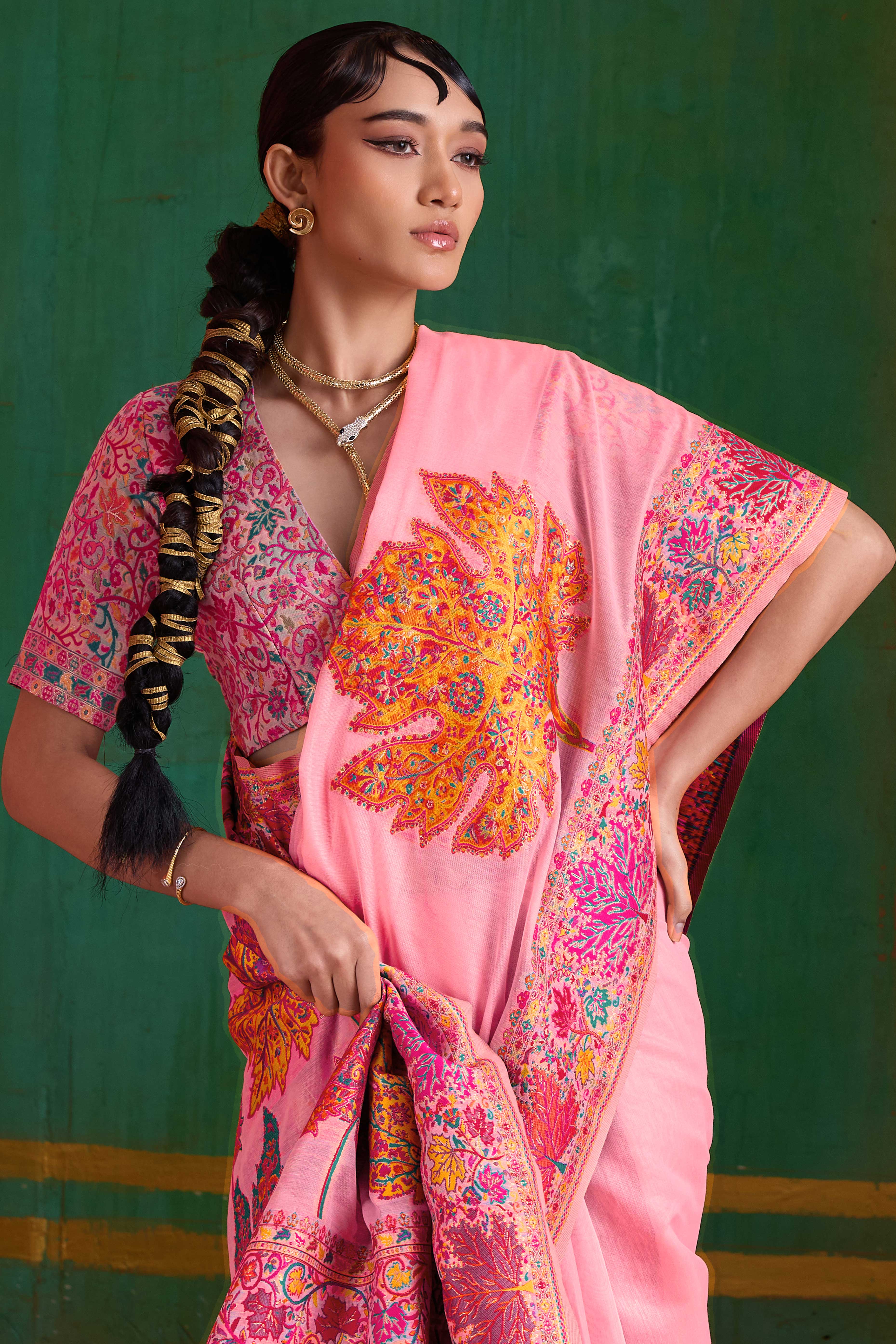 Luxurious Pink Leaf Motif Pashmina Weaving Modal Cotton Blend Saree With Refined Appeal