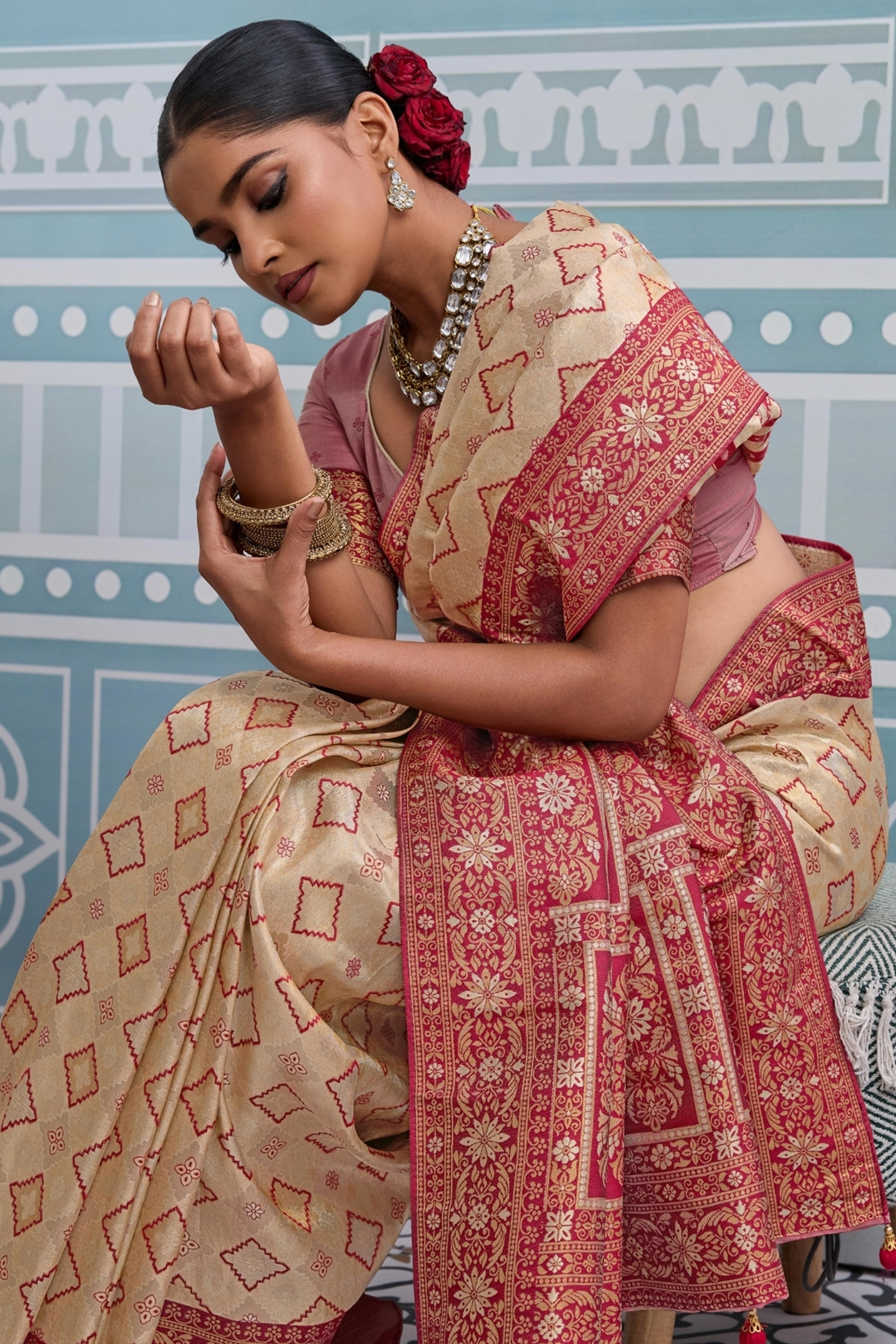 Cream Soft Kanjivaram Silk Saree with Classic Zari Weaving for Elegant Styling