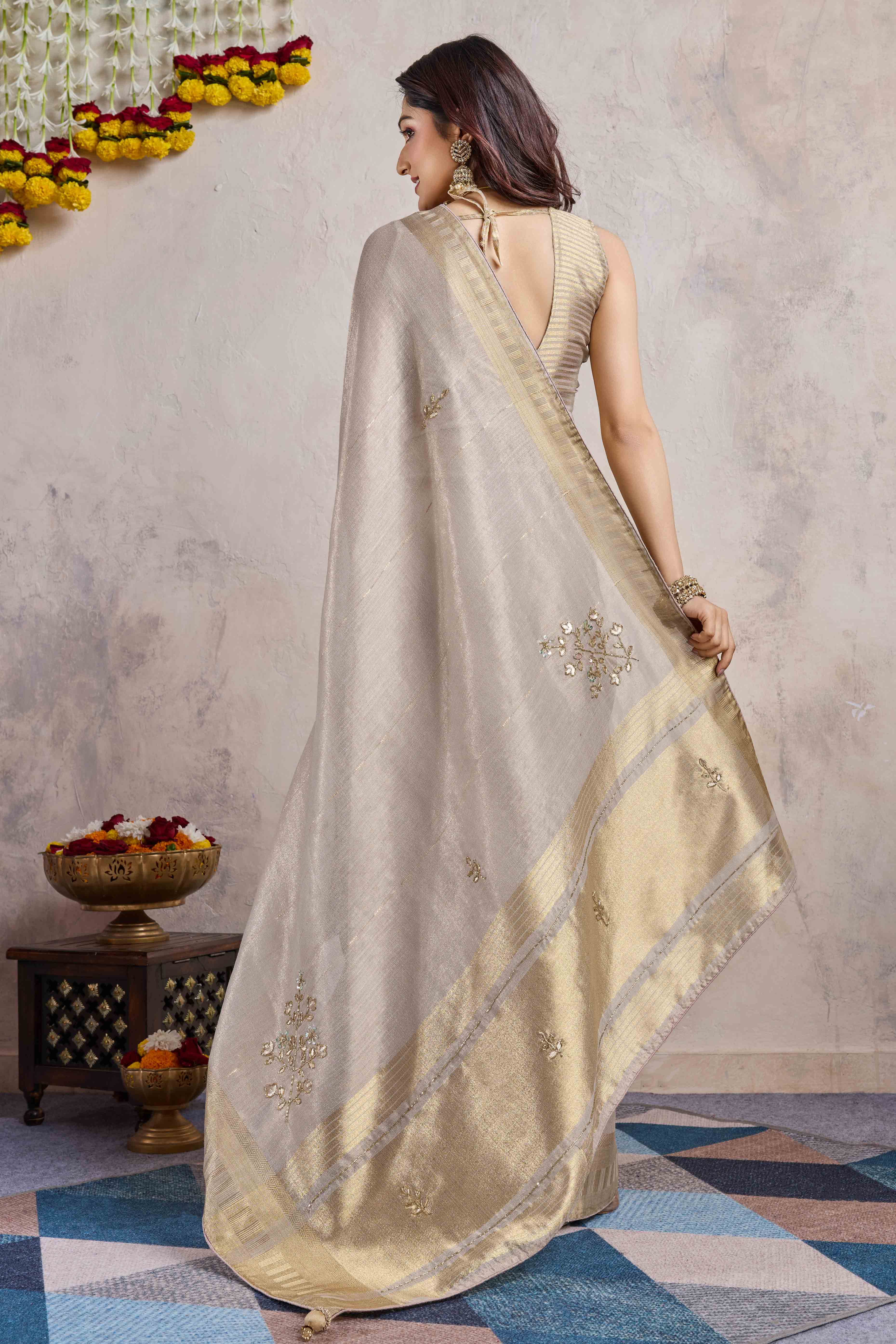 Grey Beads Work Woven Linen Slub Saree
