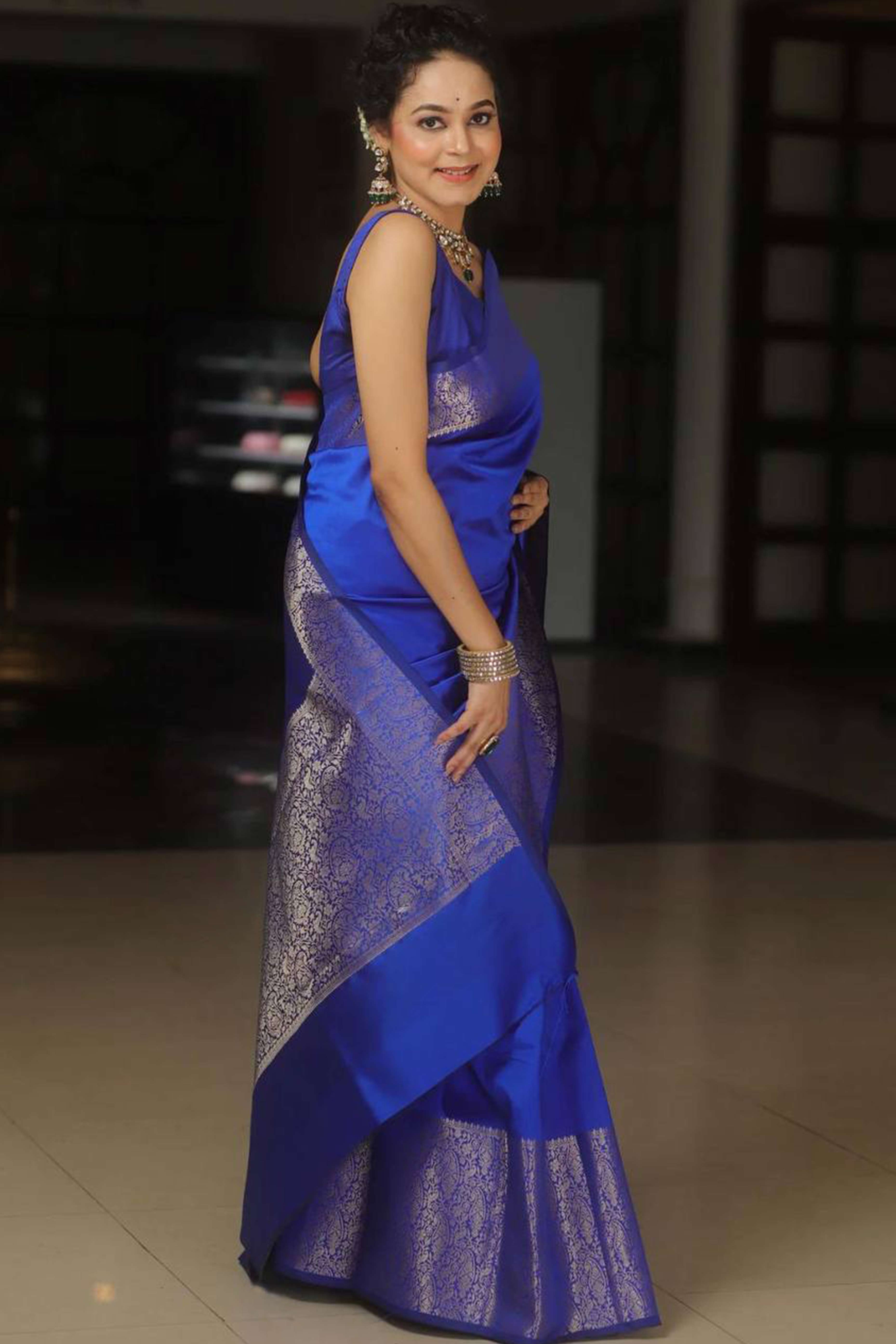 Blue Floral Woven Border Lichi Banarasi Silk Saree