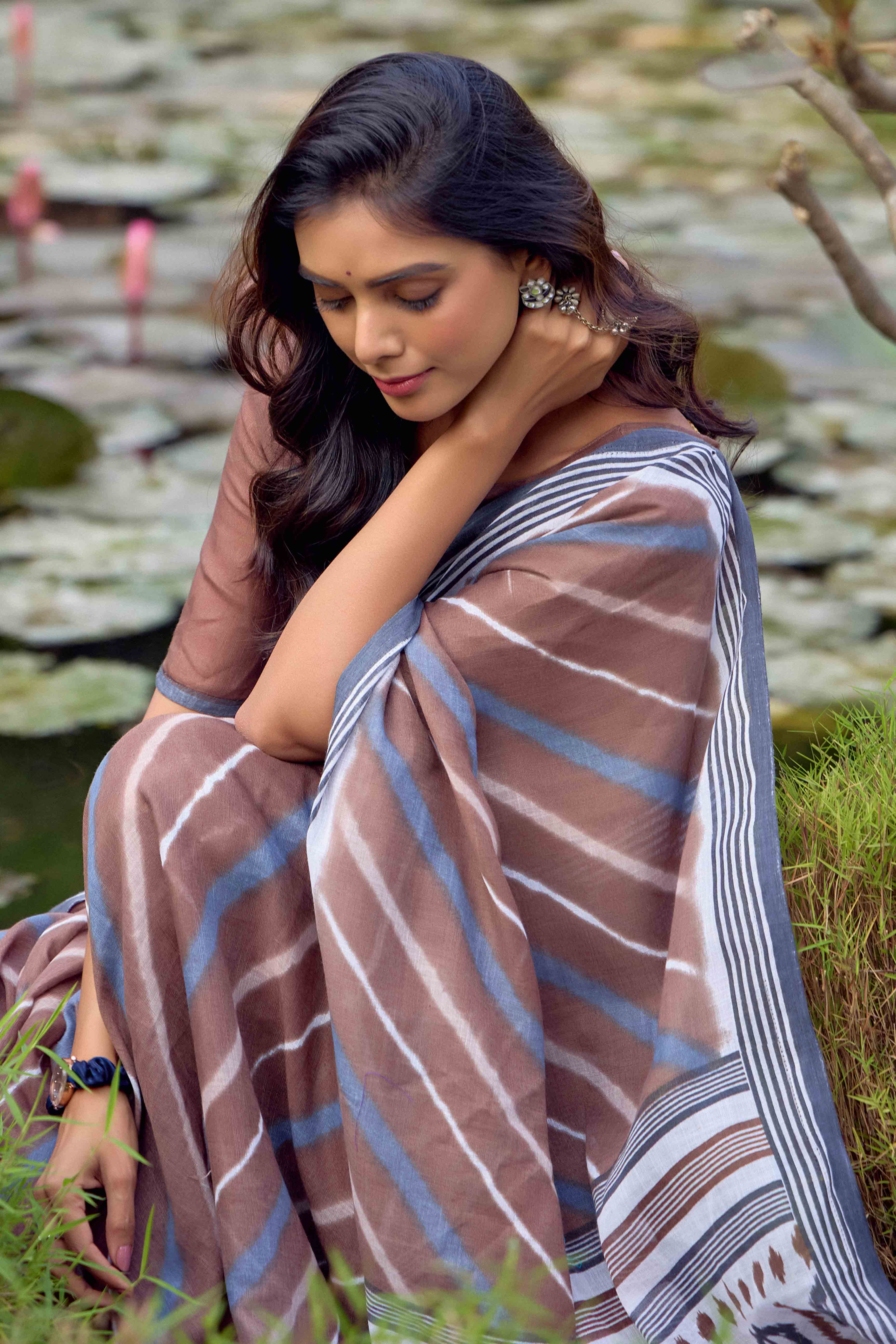Brown Leheriya Printed Linen Saree