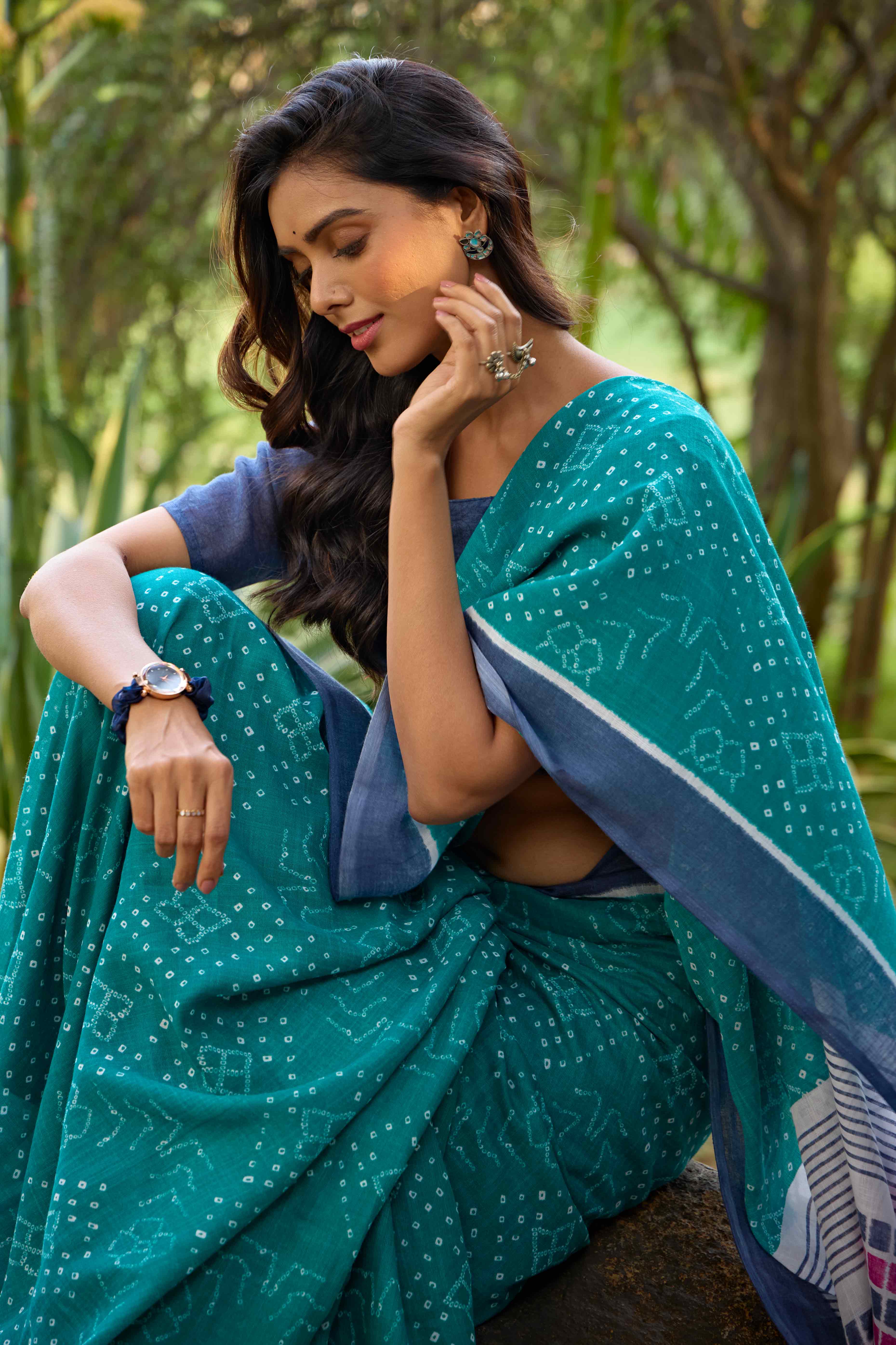 Rama Green Bandhani Printed Linen Saree