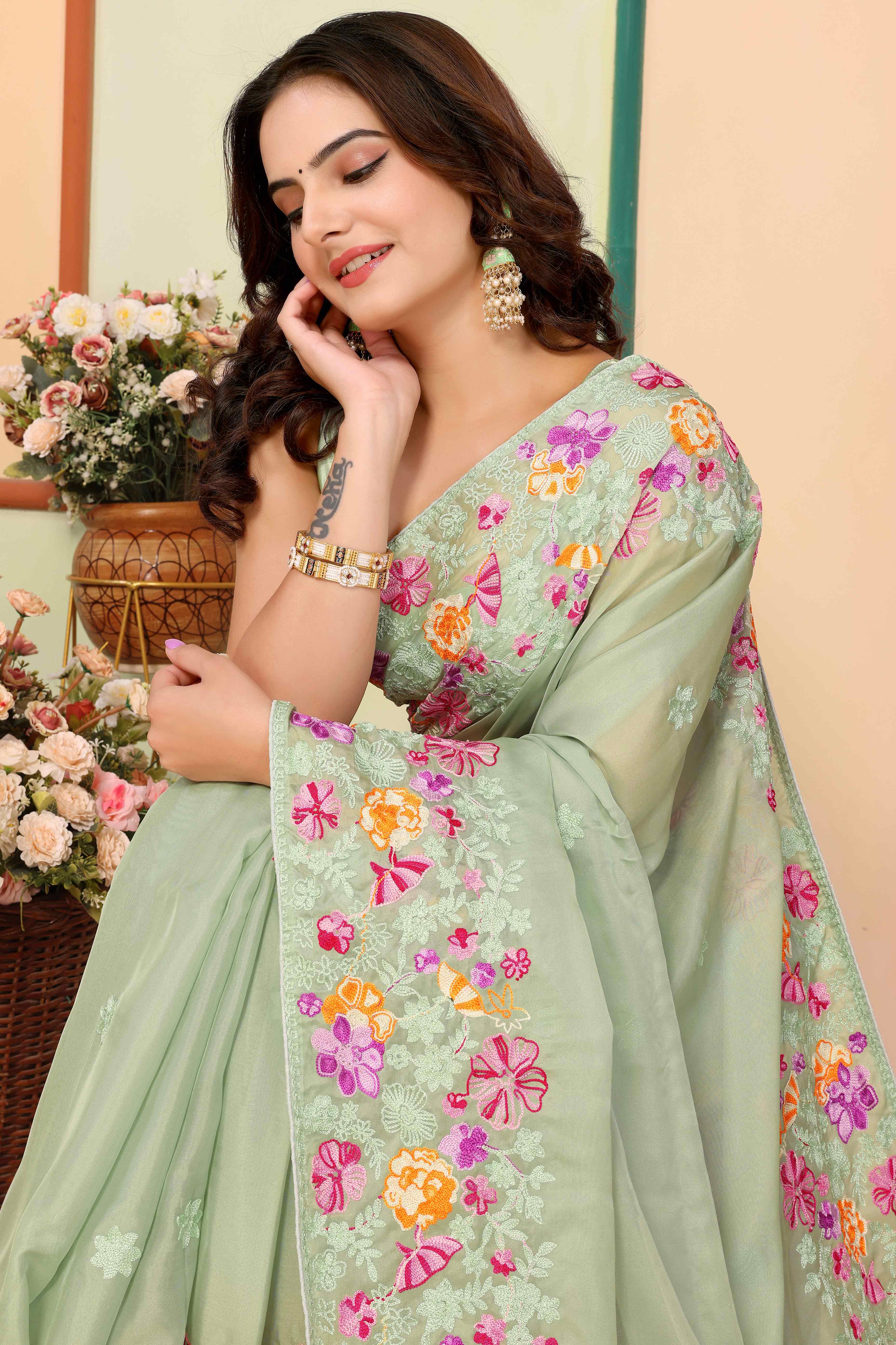 VVINT-DEVIKA-62502
