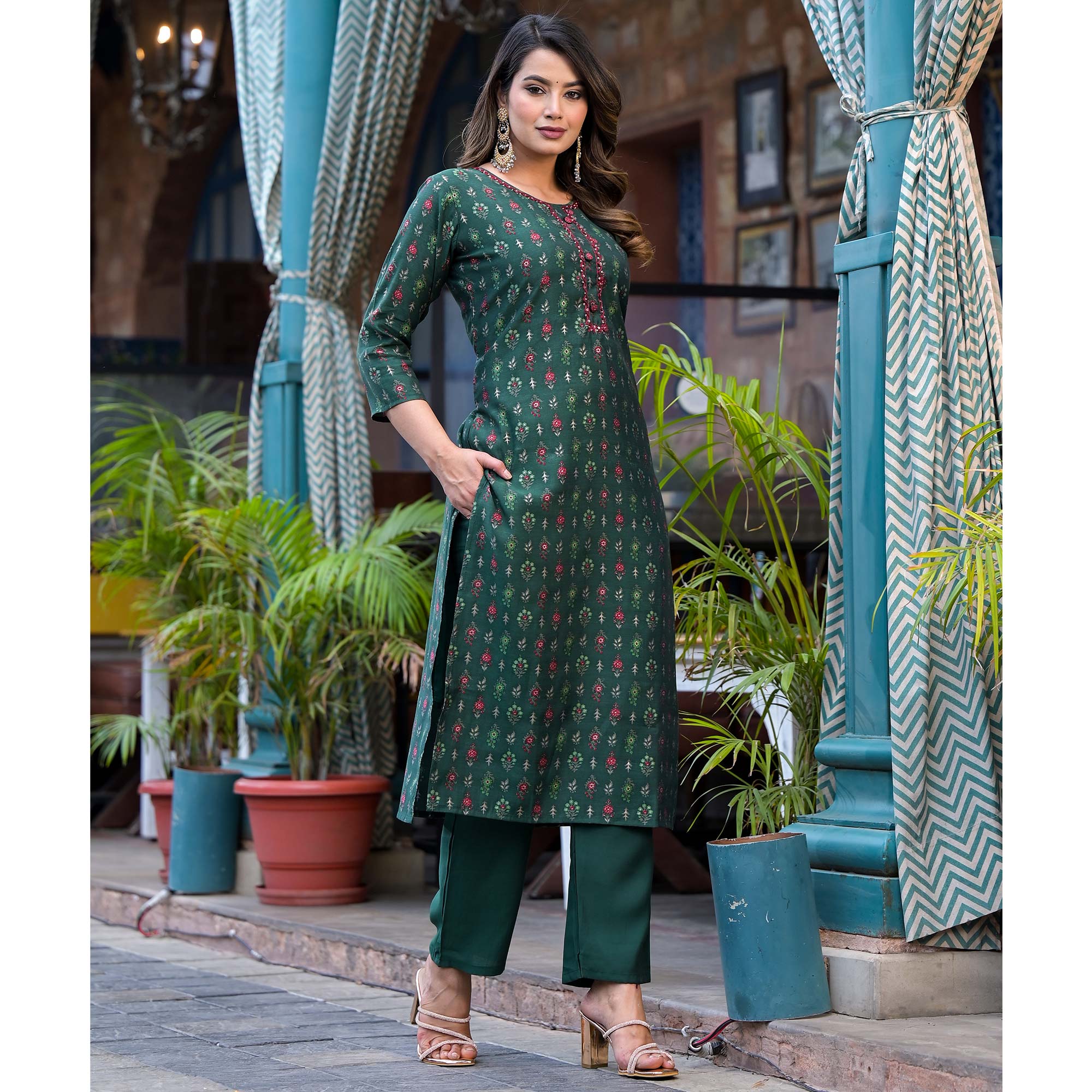 Bottle Green Floral Kantha Work Embroidered Chanderi Silk Salwar Suit