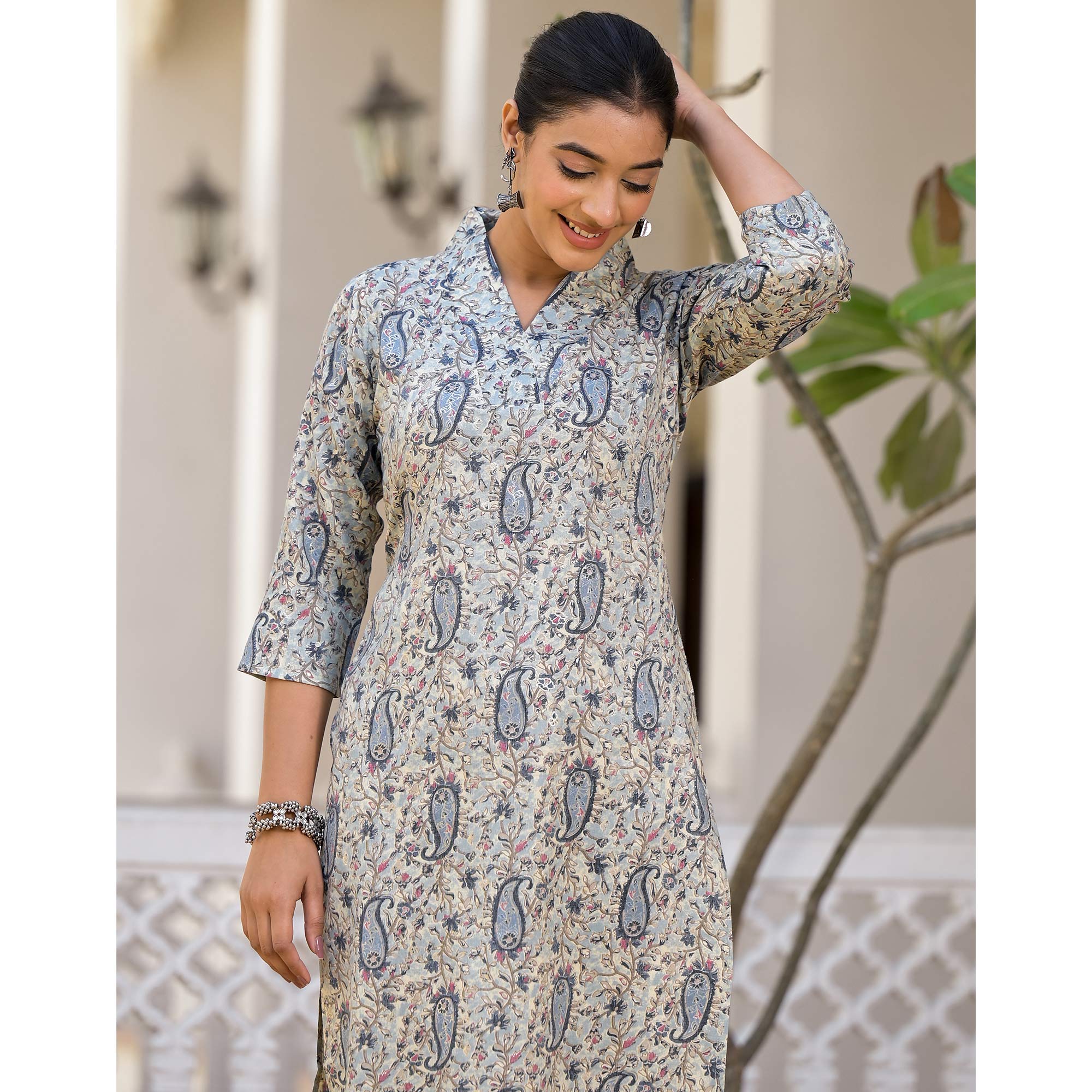 Blue Floral Printed Rayon Straight Kurti