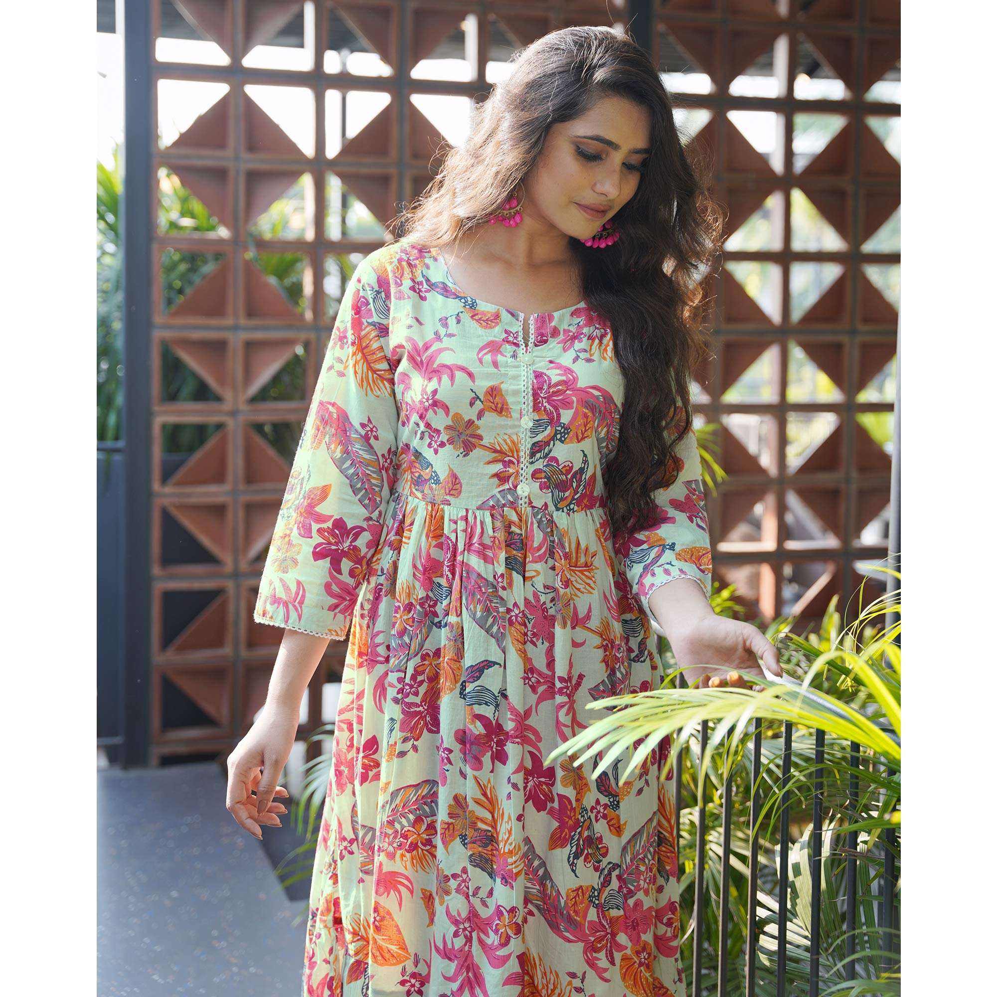 AARD-ARUSH-1722-PSTAGRN