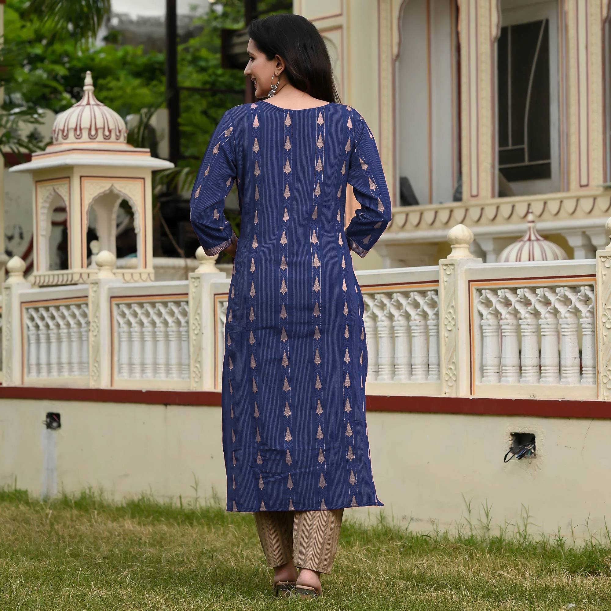 Navy Blue Woven Cotton Blend Salwar Suit