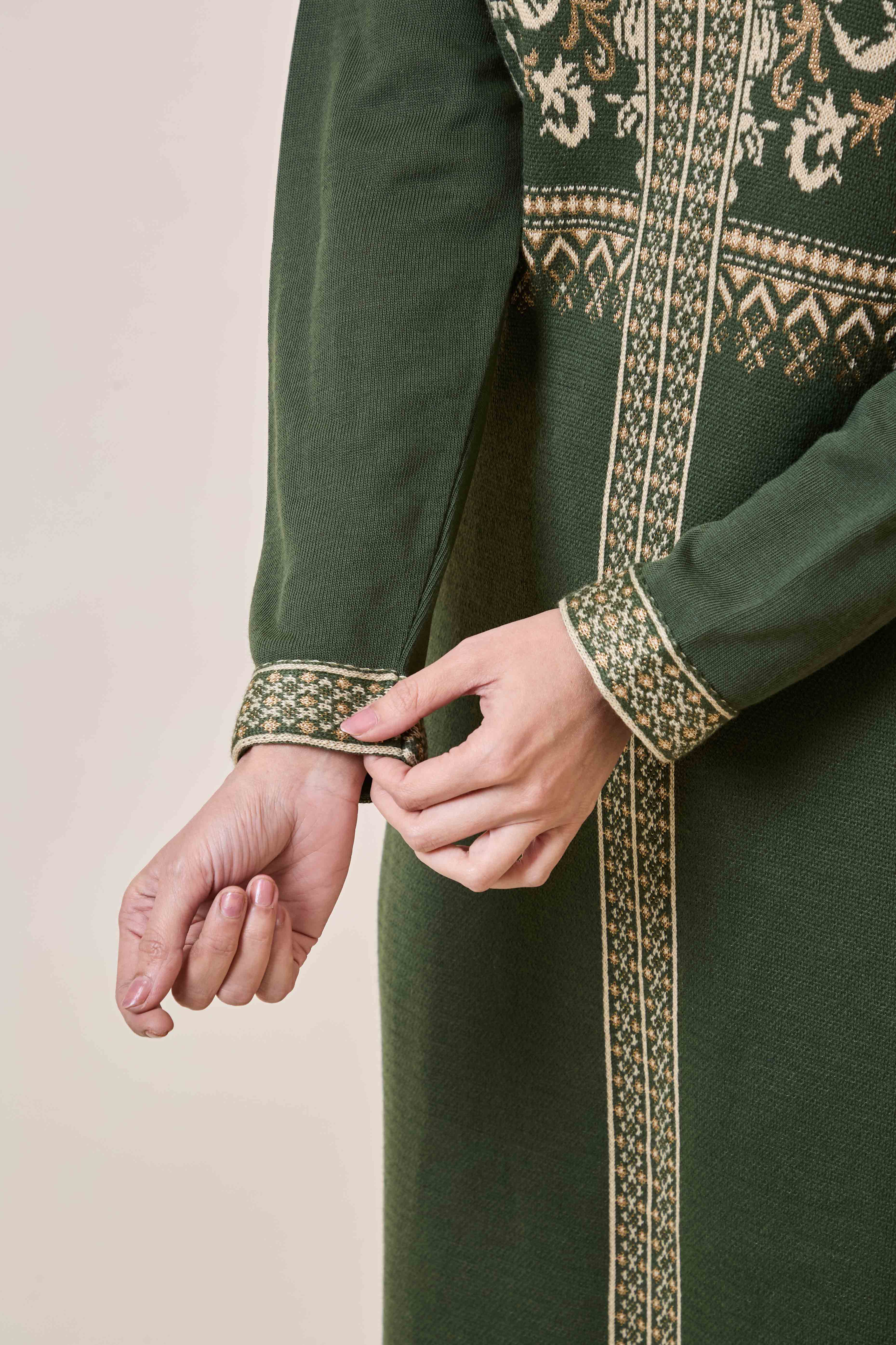 Mehandi Green Floral Woolen Salwar Suit