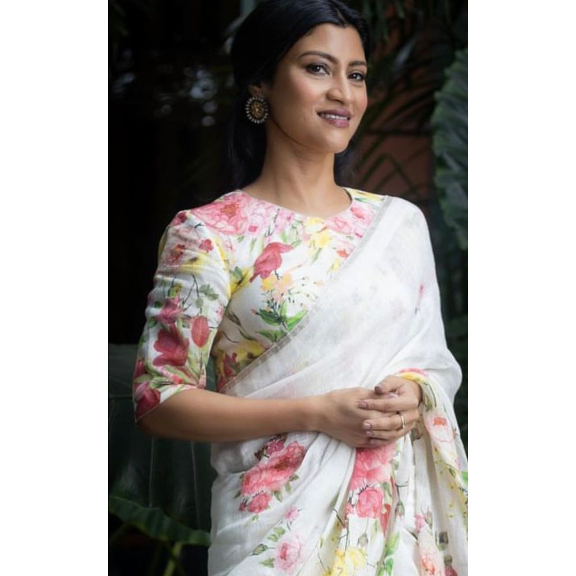 White Floral Digital Printed Linen Saree