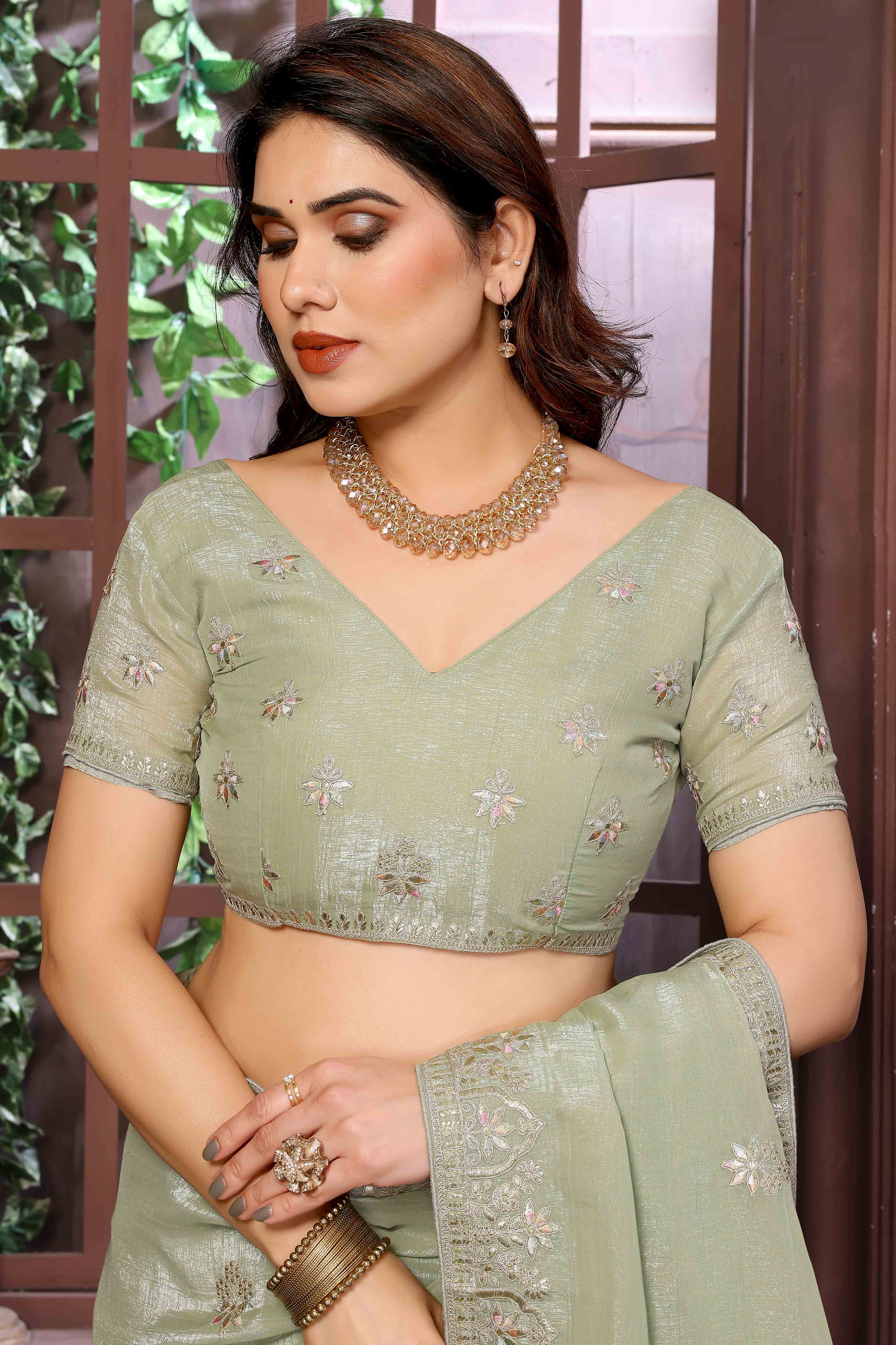 Green Crunchy Saree With Enchanting Floral Gota Patti Work