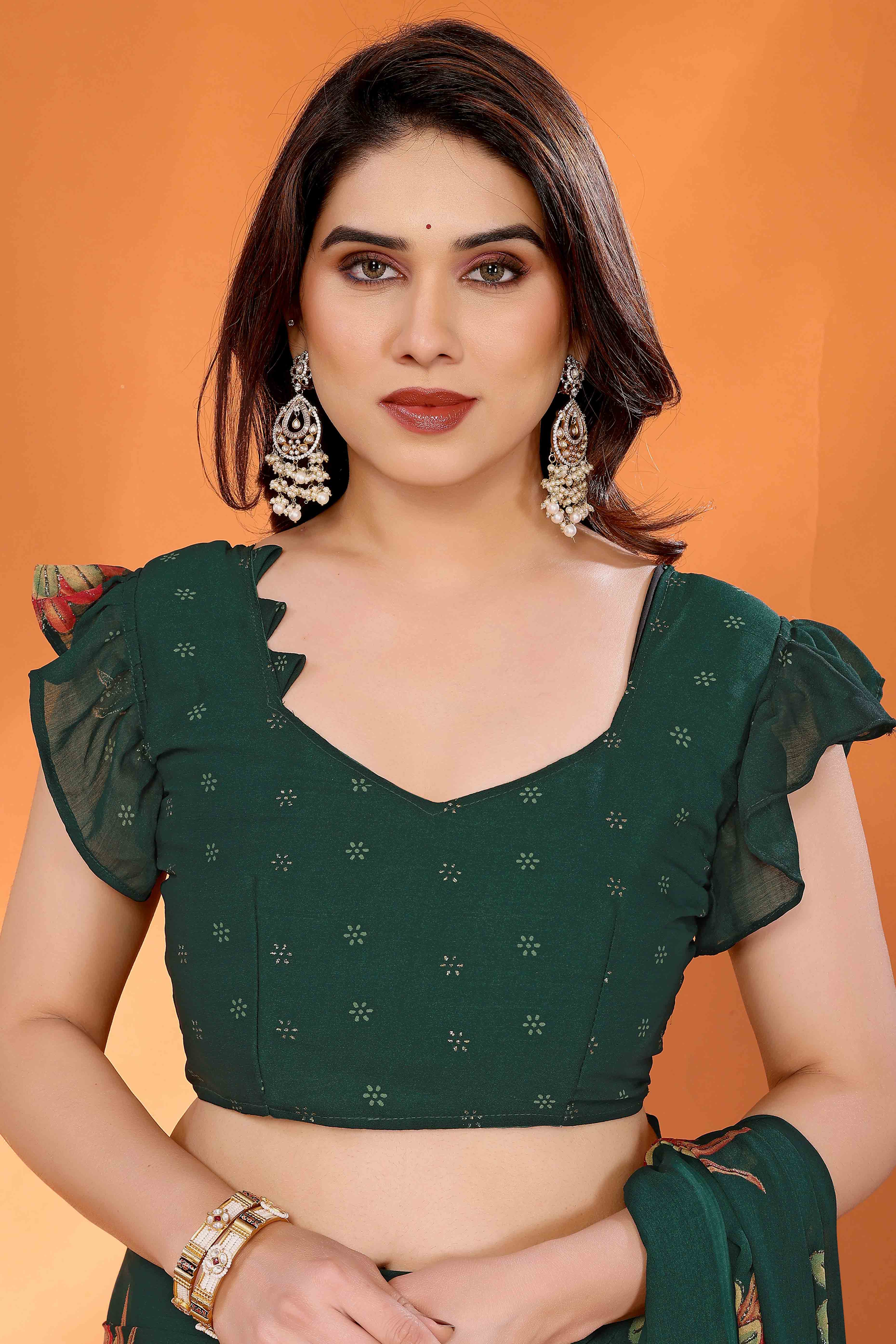 Green Printed Saree with Zari Woven Charm in Satin Fabric