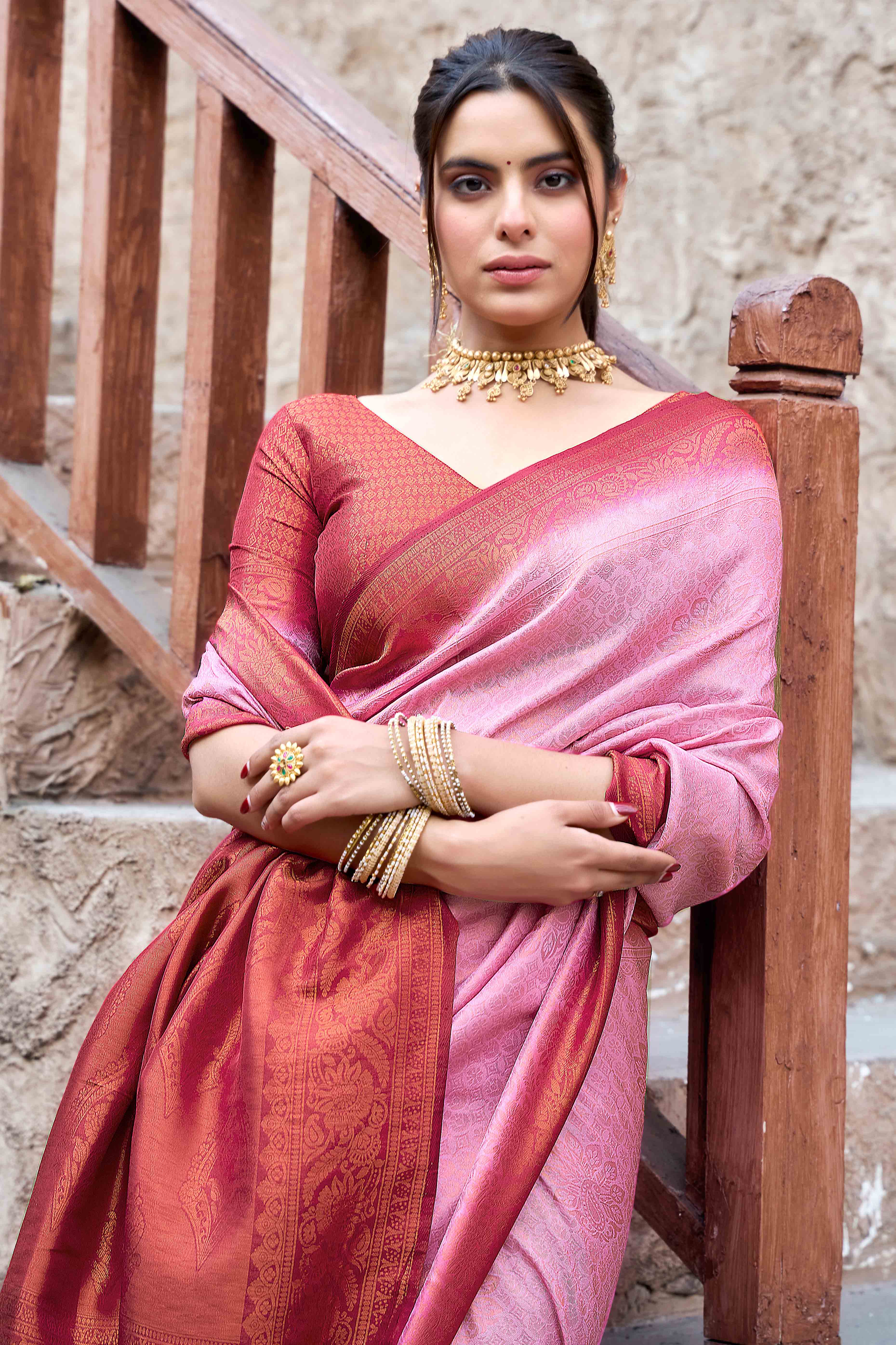 Light Pink Banarasi Silk Saree Featuring Elegant Floral Woven & Delicate Tassel Edging