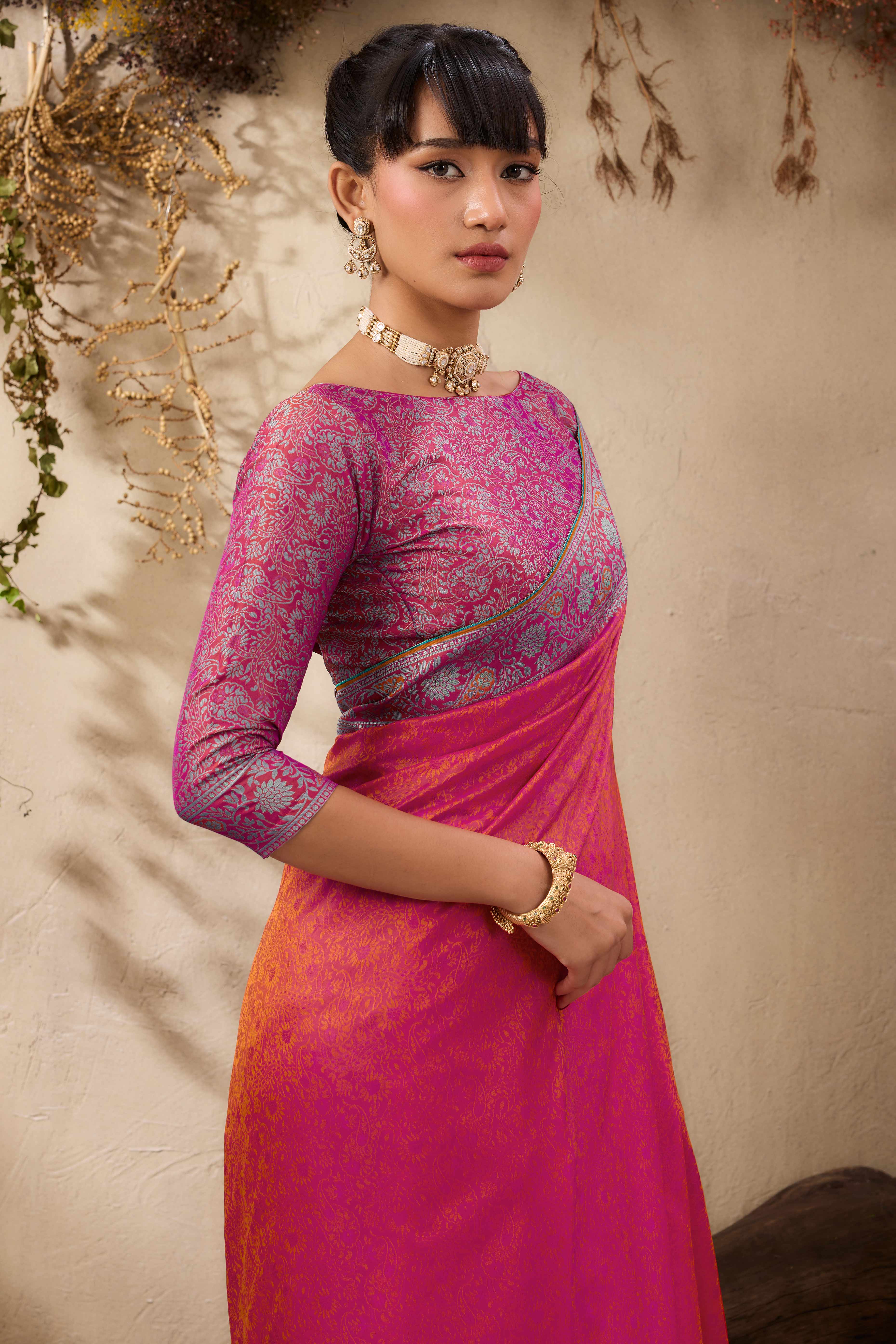 Rani Pink Pure Silk Kanjivaram Handloom Saree Enhanced with Zari Woven Patterns