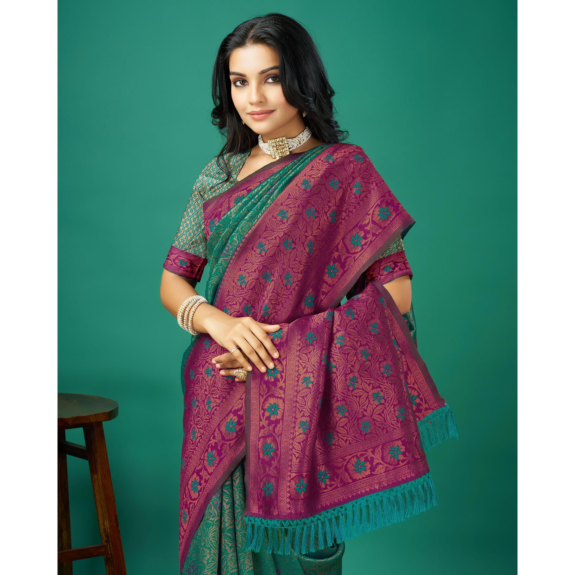Rama Green Zari Woven Banarasi Silk Saree With Tassels