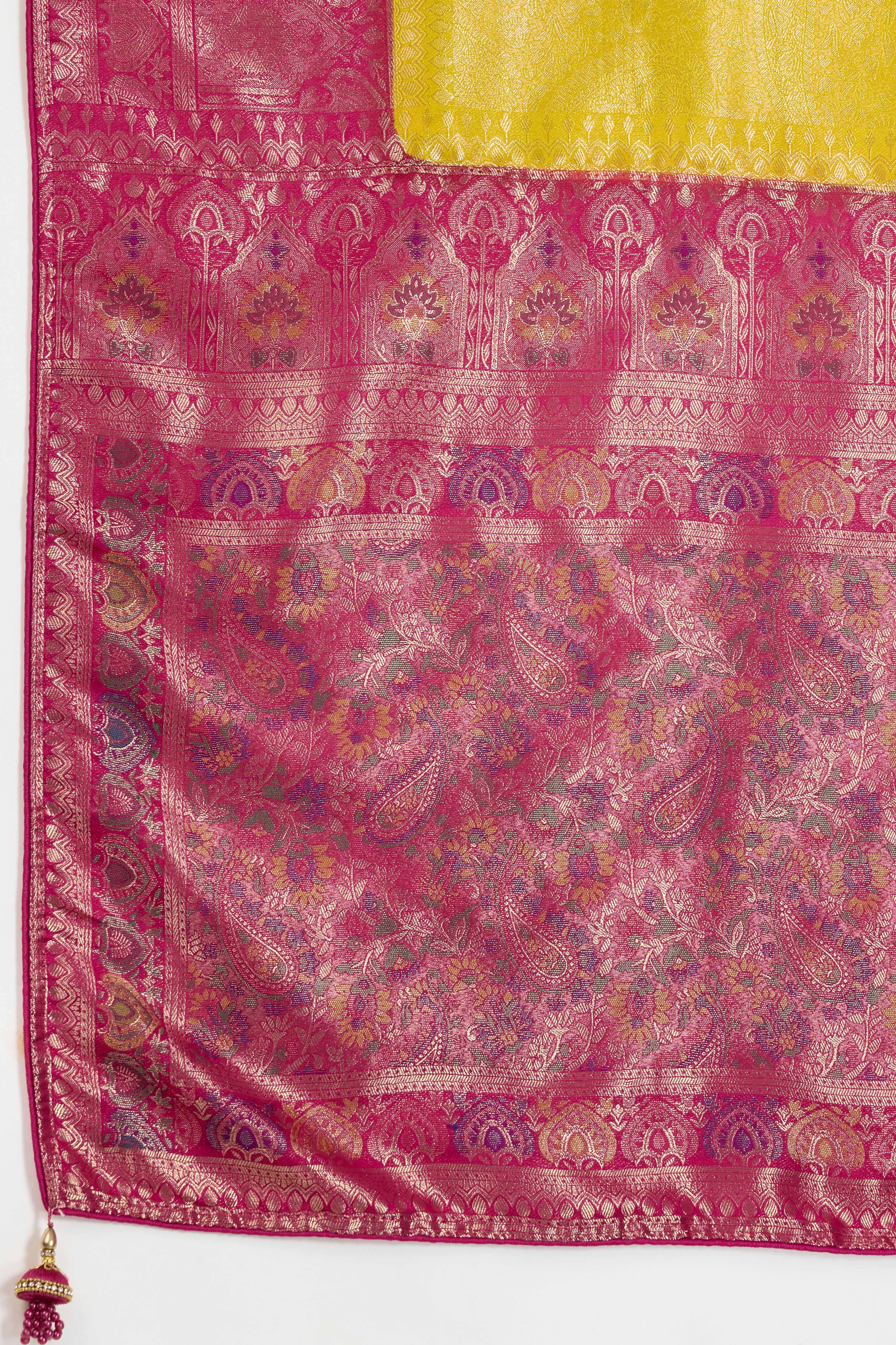 Mustard Kanjivaram Silk Saree In Kadiyal Style Zari Weaving With Ornate Meenakari Pallu