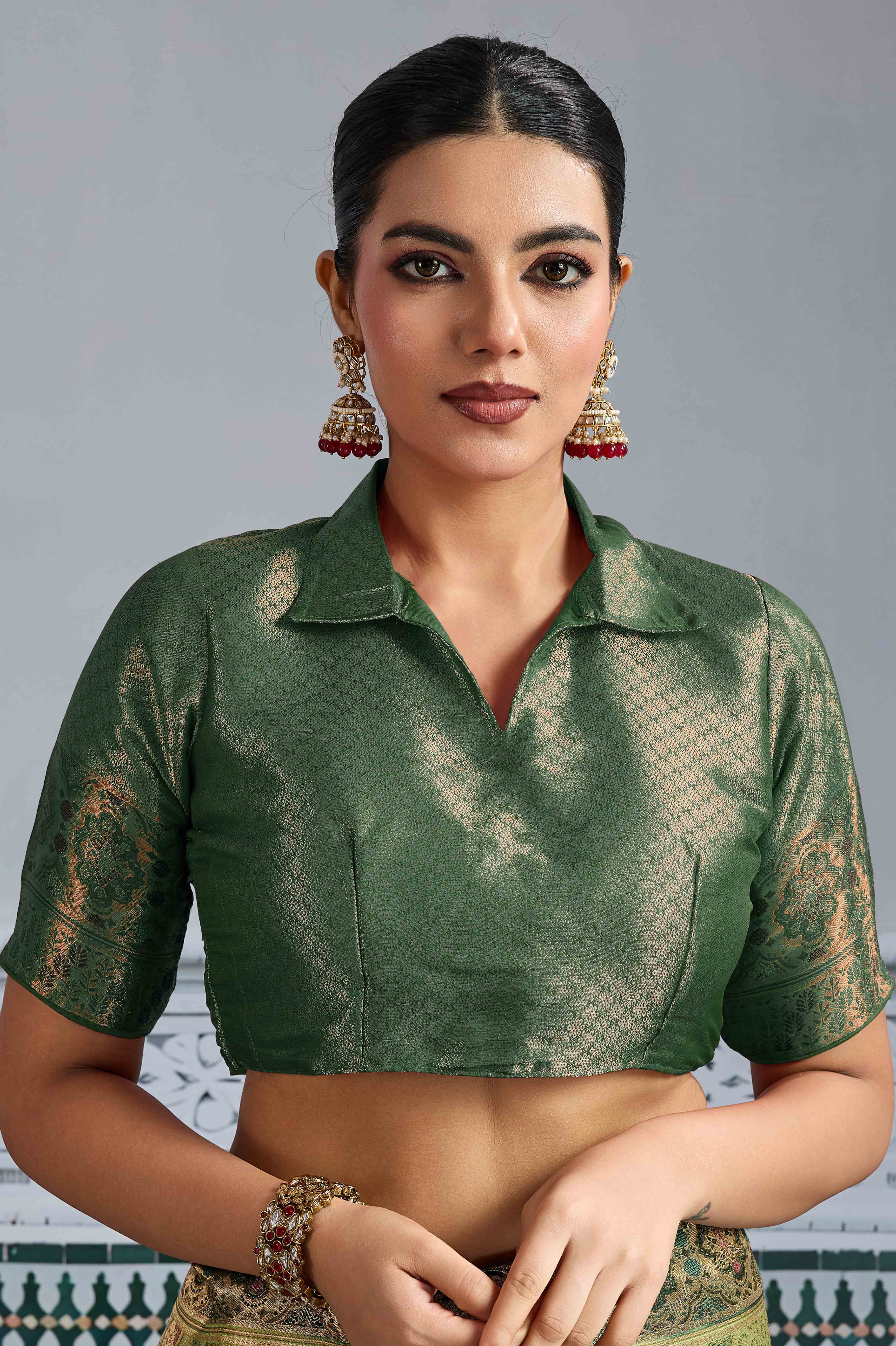 Green Meenakari Woven Kanjivaram Silk Saree For Festive Elegance