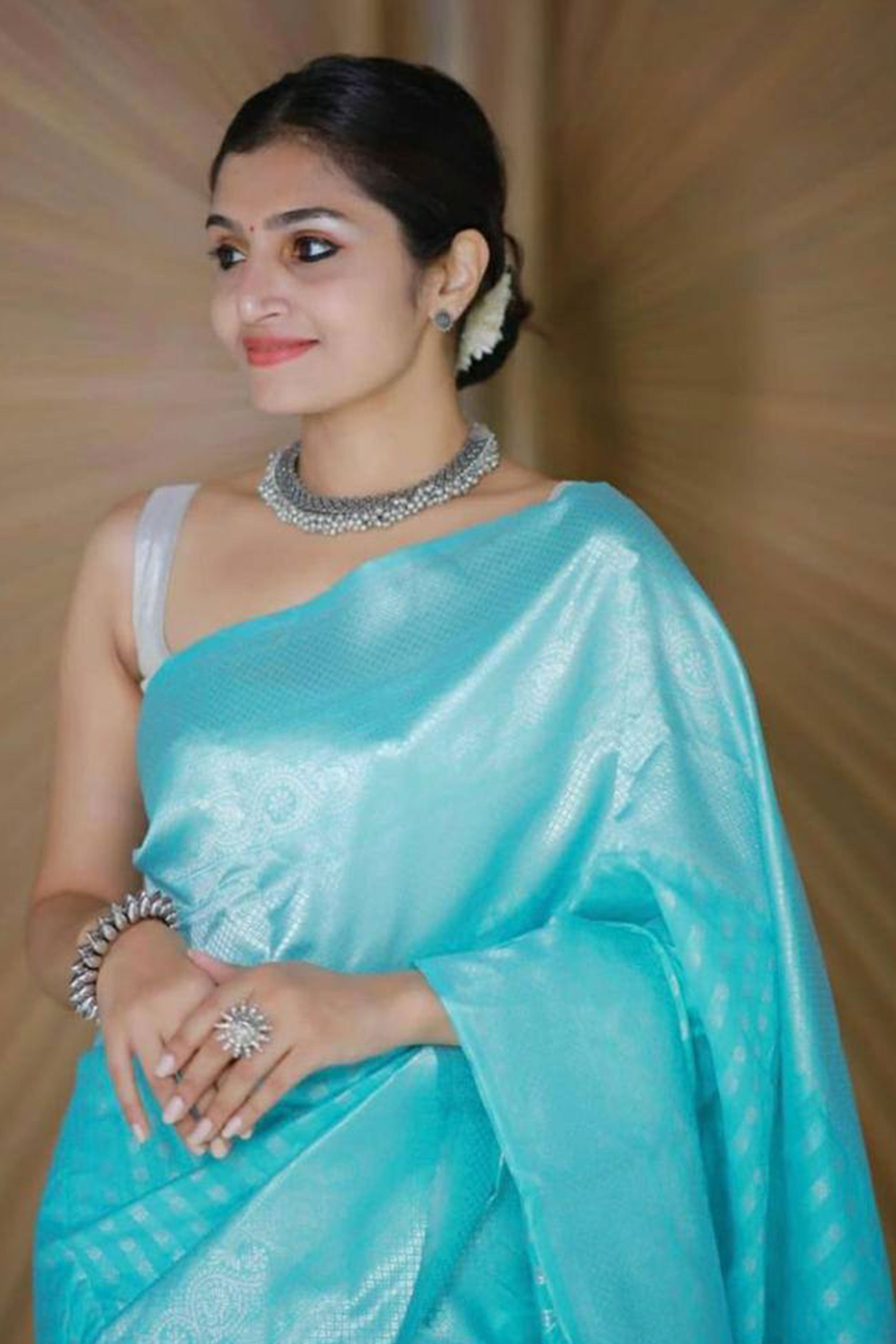 Blue Floral Woven Lichi Banarasi Silk Saree