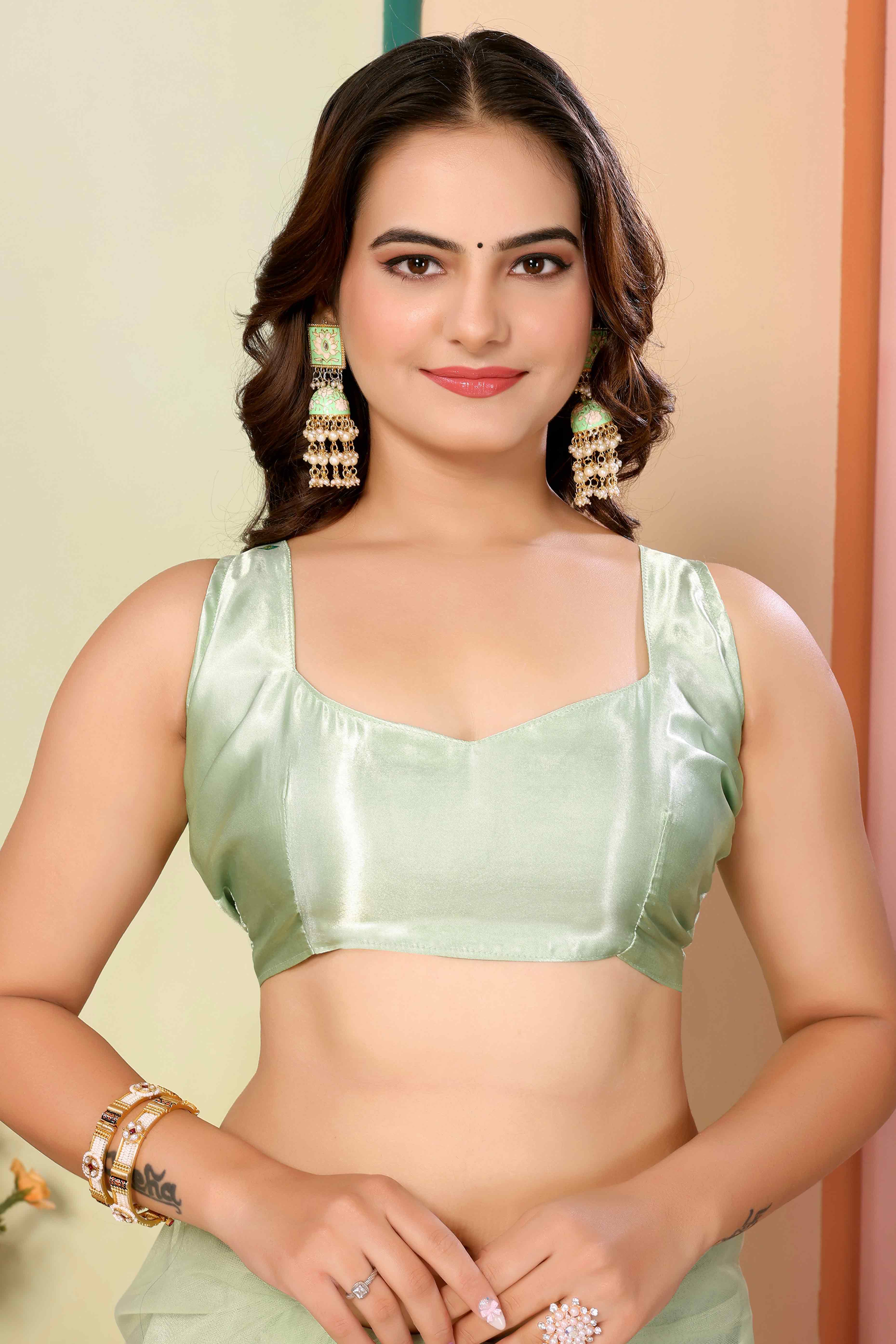 VVINT-DEVIKA-62502