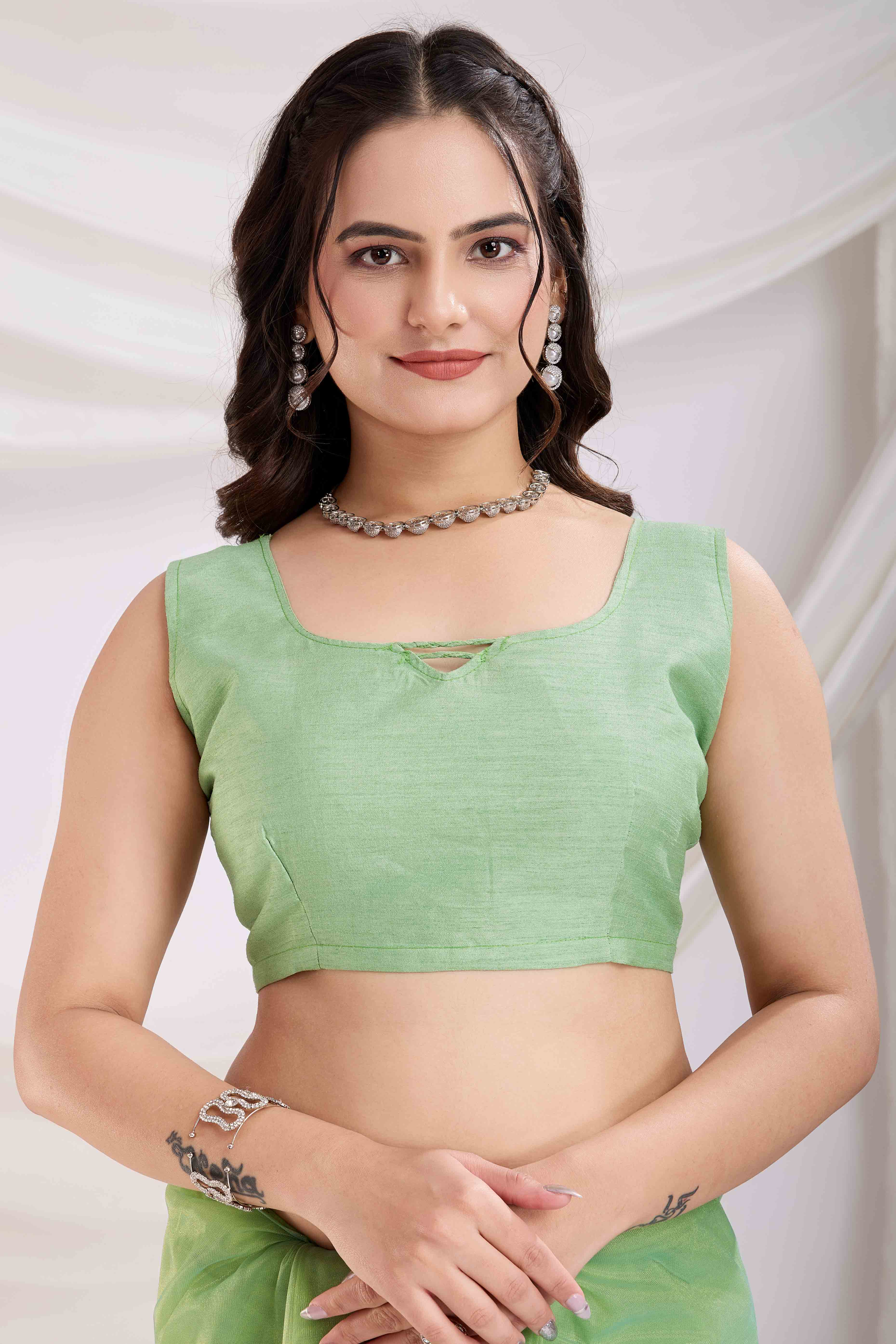 Green Twill Net Saree Embellished With Sequin Floral Embroidery