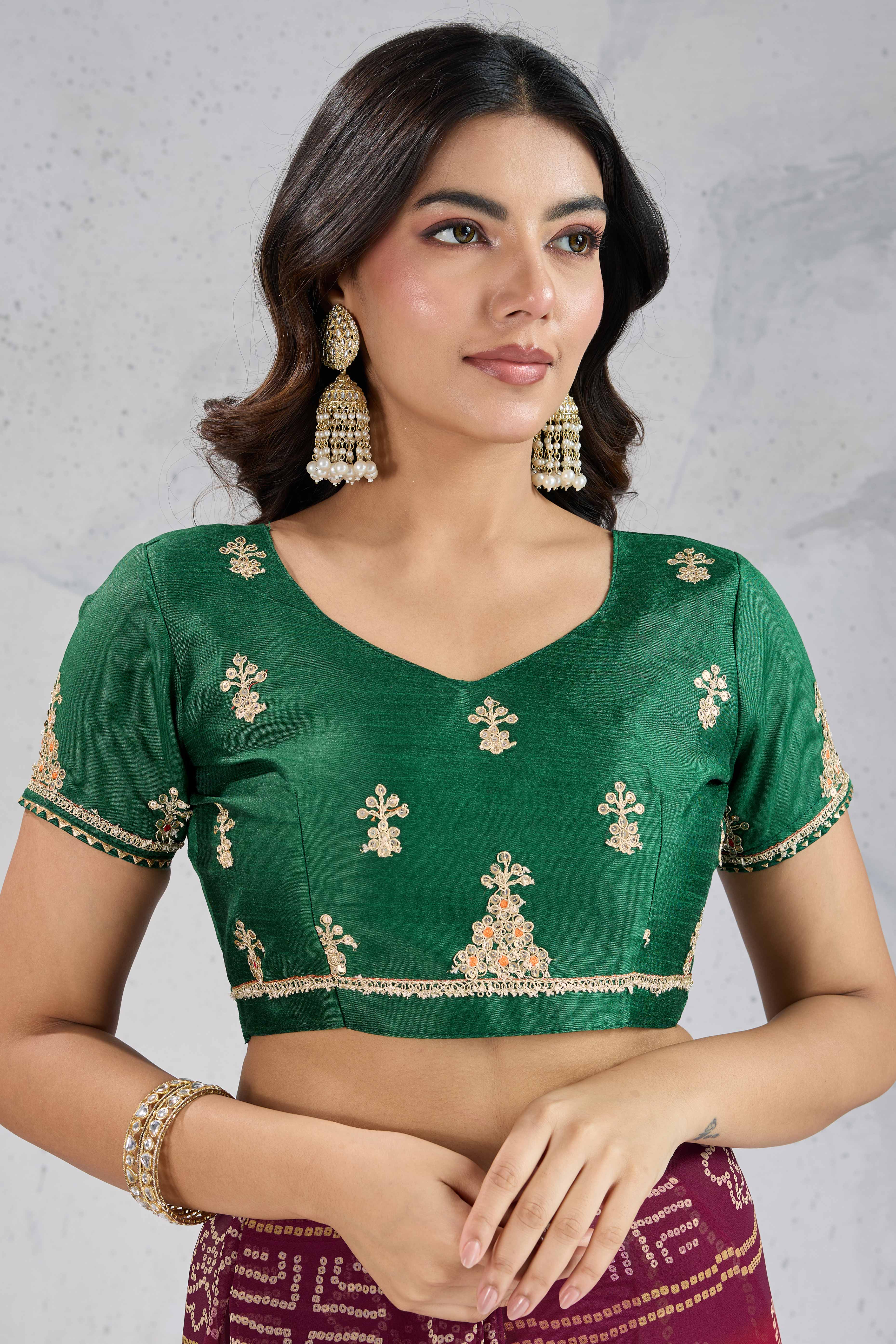 Traditional Bandhani Pink Georgette Saree with Fine Embroidery