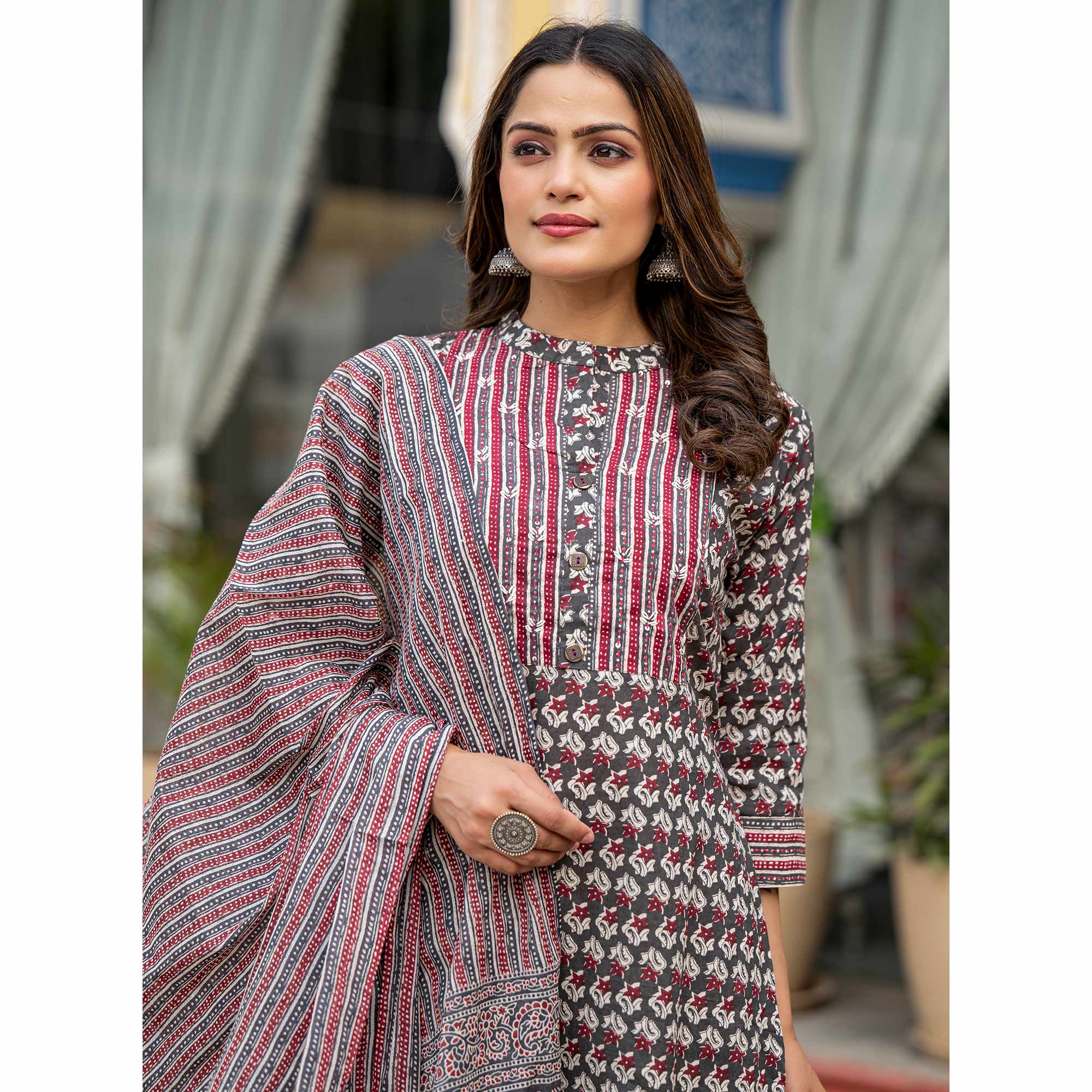 Grey Floral Printed Pure Cotton Straight Salwar Suit