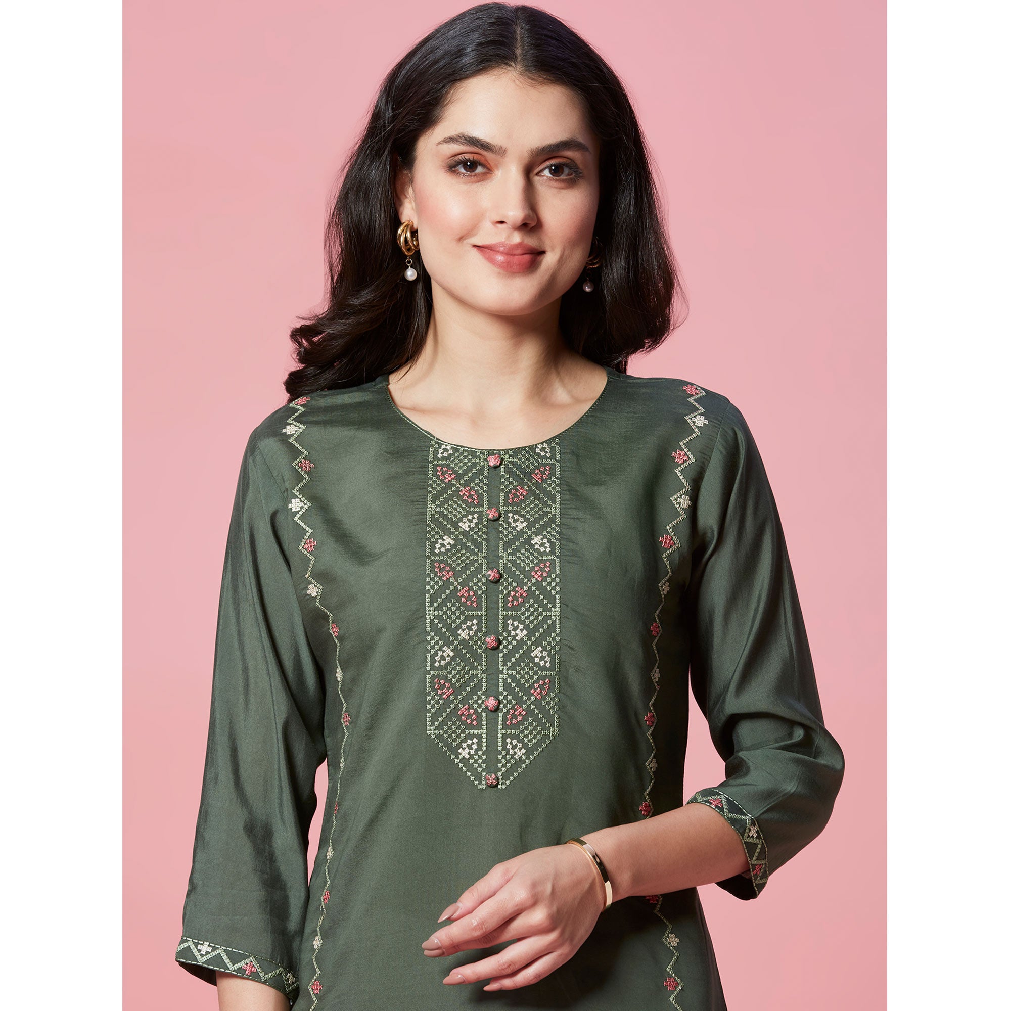 Green Embroidered Chanderi Straight Kurti