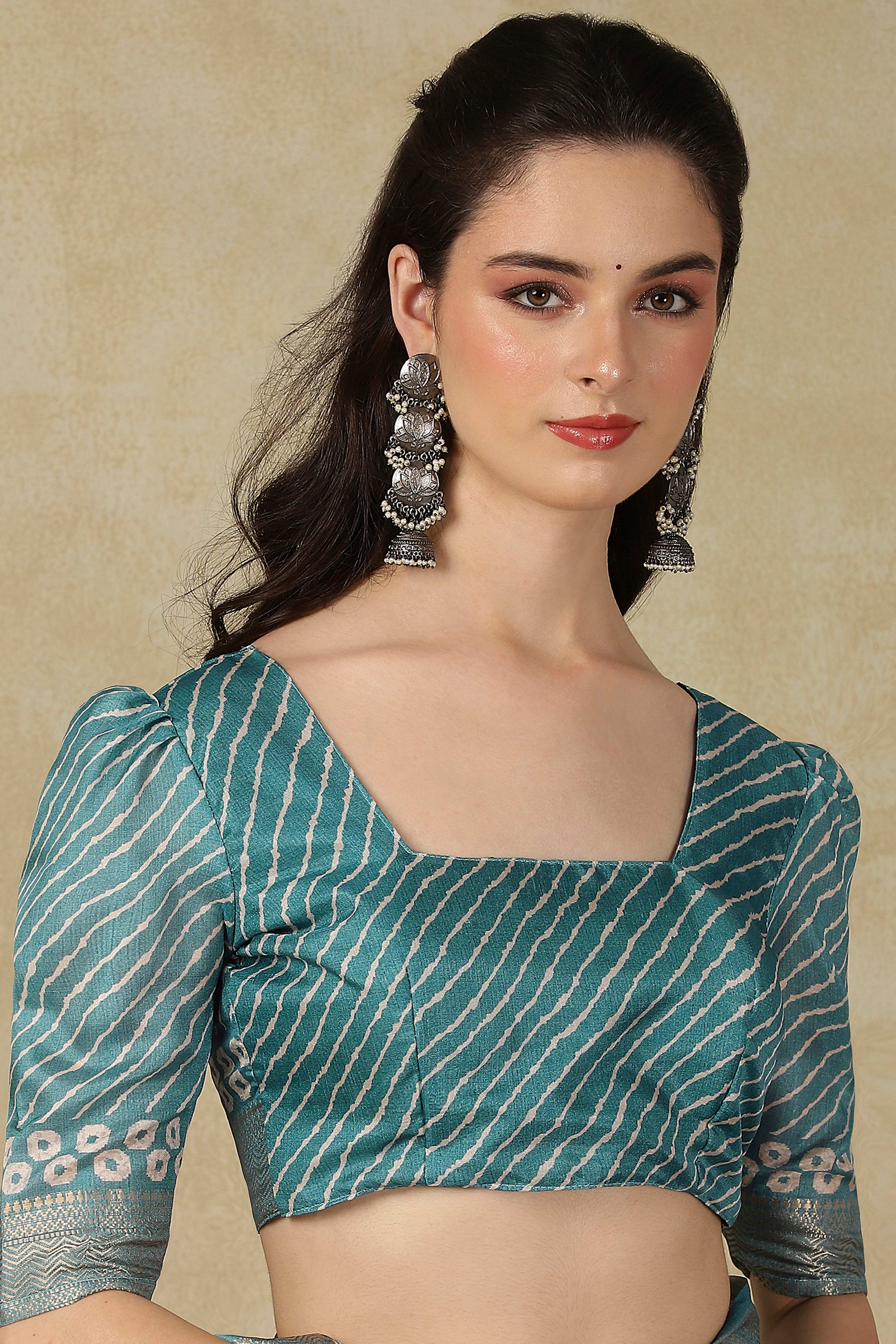 Luxury Pink & Teal Bandhani Print Cotton Silk Saree Featuring Weaving Border & Tassel Pallu