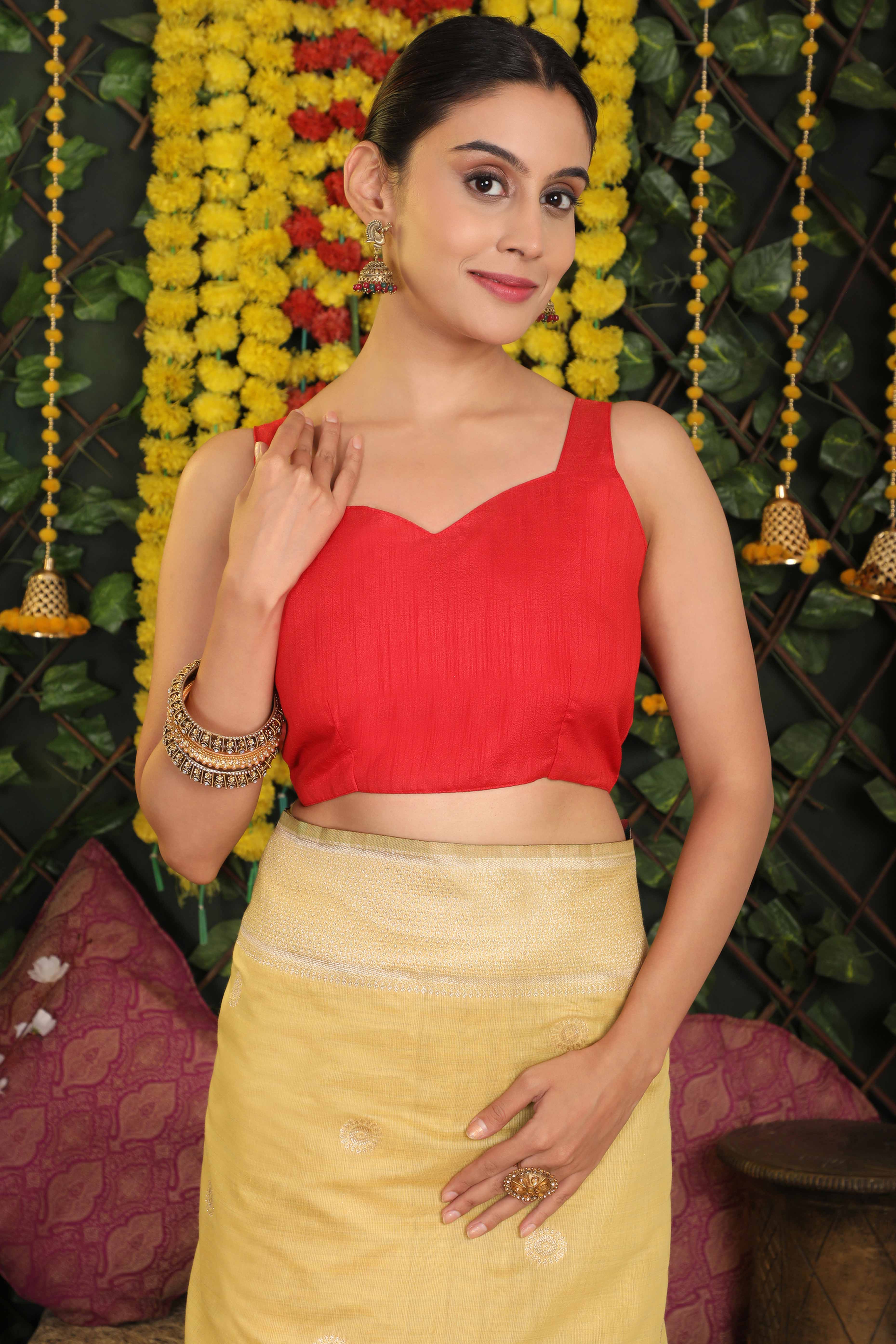 Light Yellow Linen Cotton Saree Showcasing Floral & Peacock Zari Woven Design