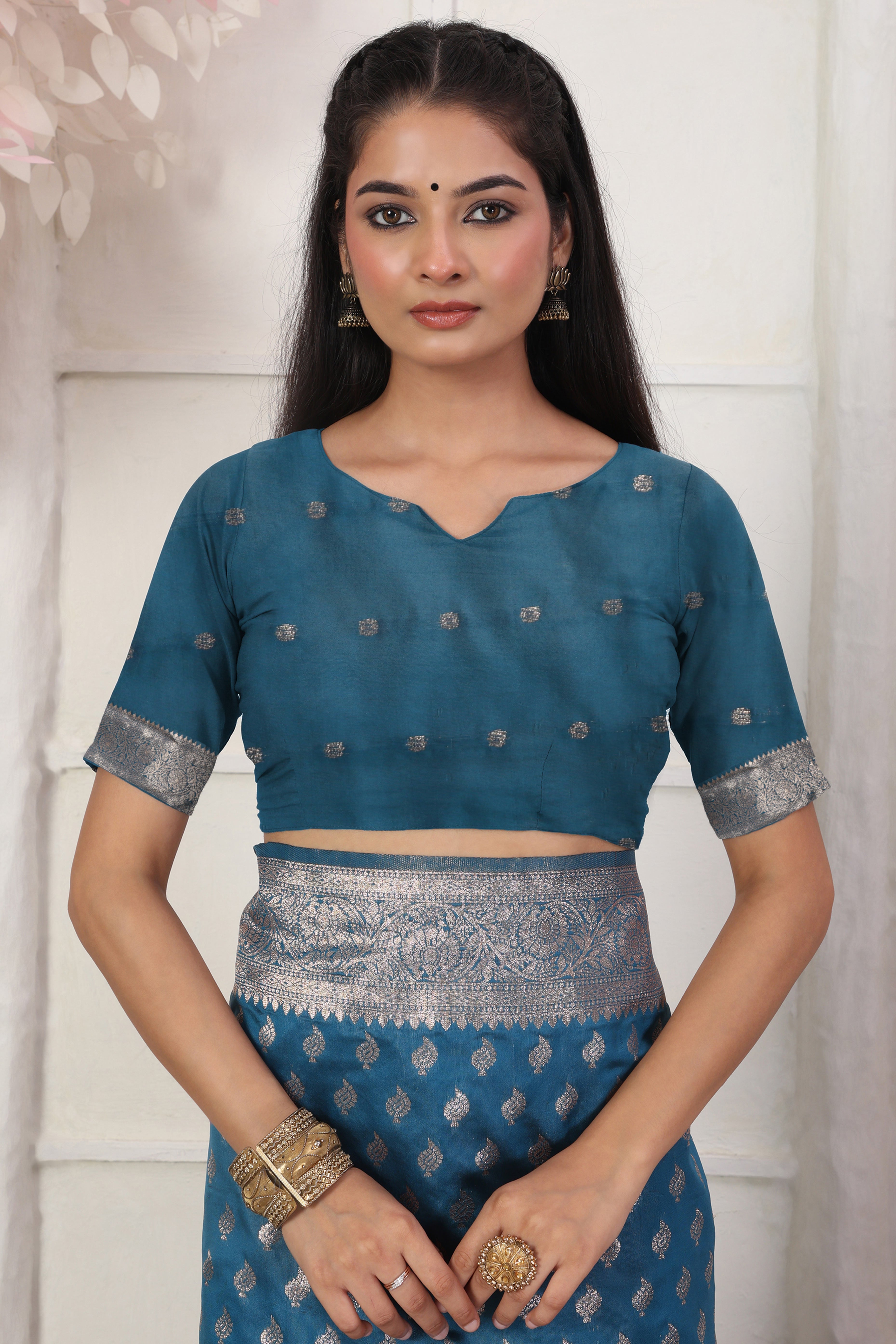 Blue Traditional Lichi Silk Blend Saree Enhanced With Floral Zari Weaving & Tassel Pallu