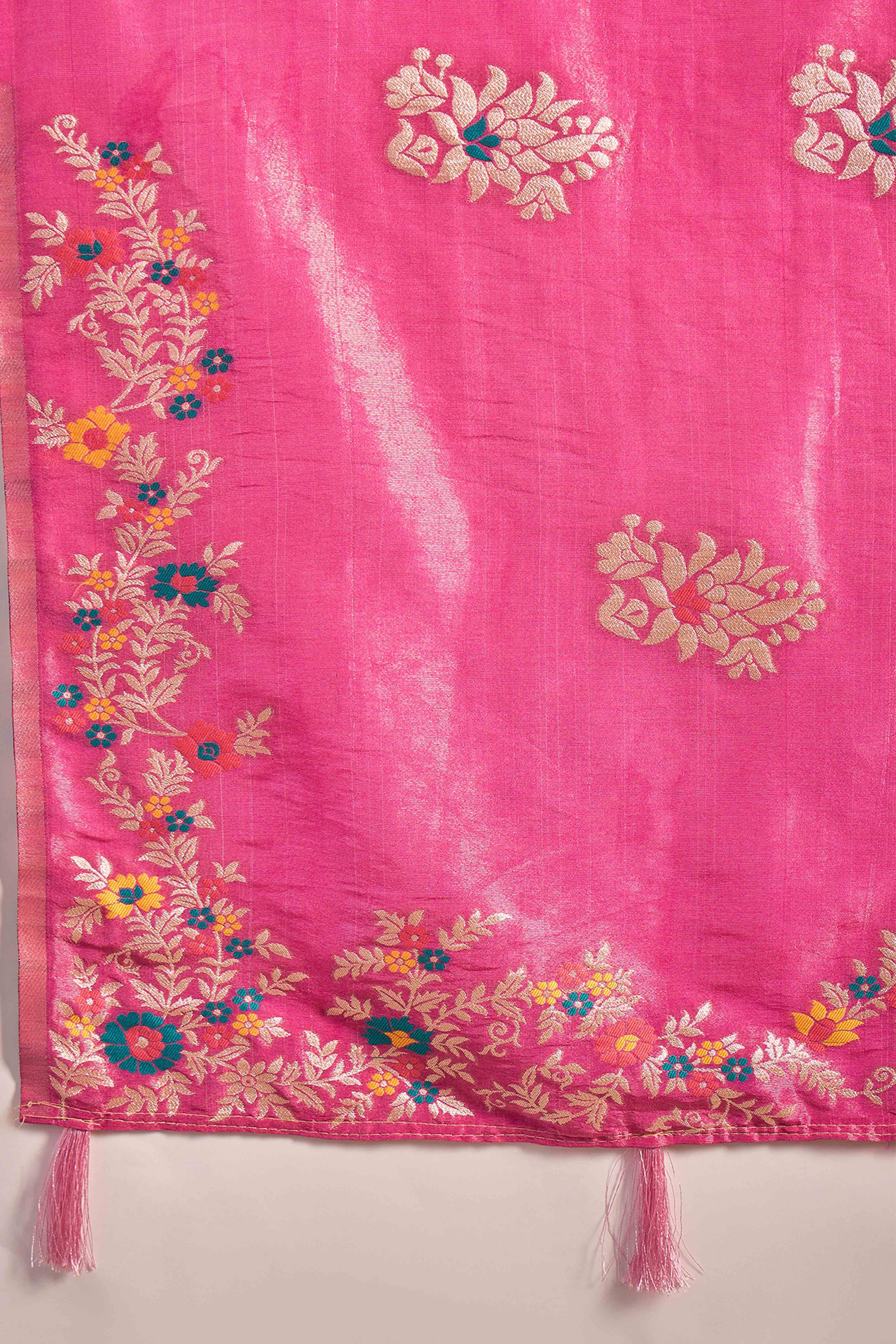 Pink Shimmer Saree Showcasing Floral Zari Weaving & A Tasselled Pallu