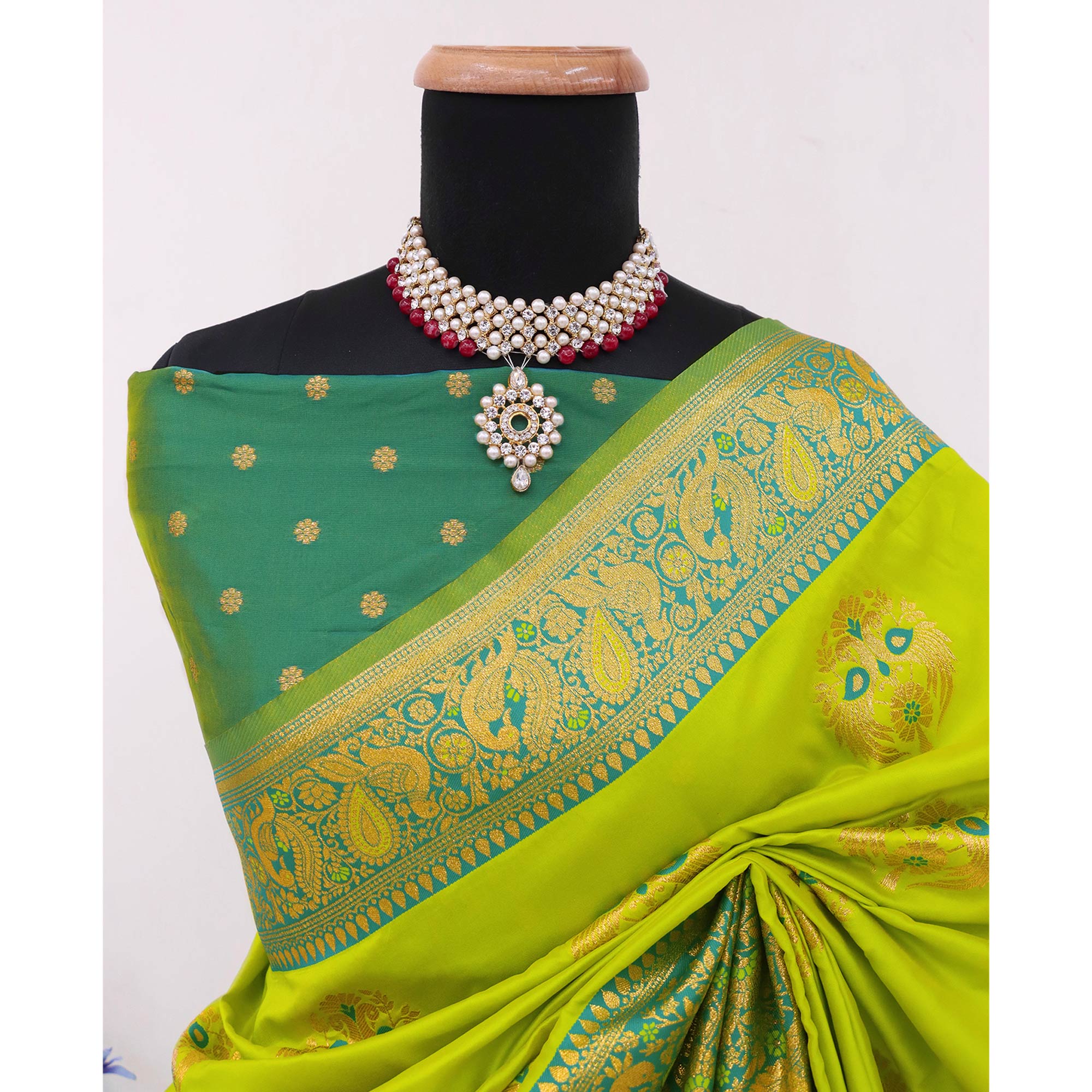 Green Banarasi Paithani Silk Saree With Floral Zari Weaving & Tassel Pallu