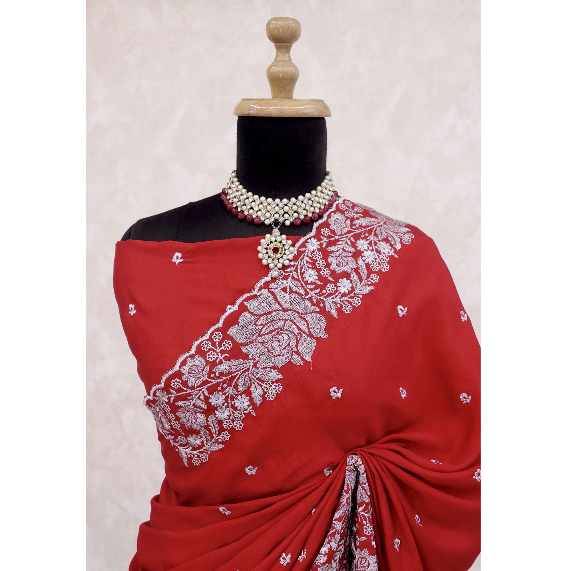 Elegant Red Chinon Chiffon Saree Embellished with Timeless Floral Zari Embroidery