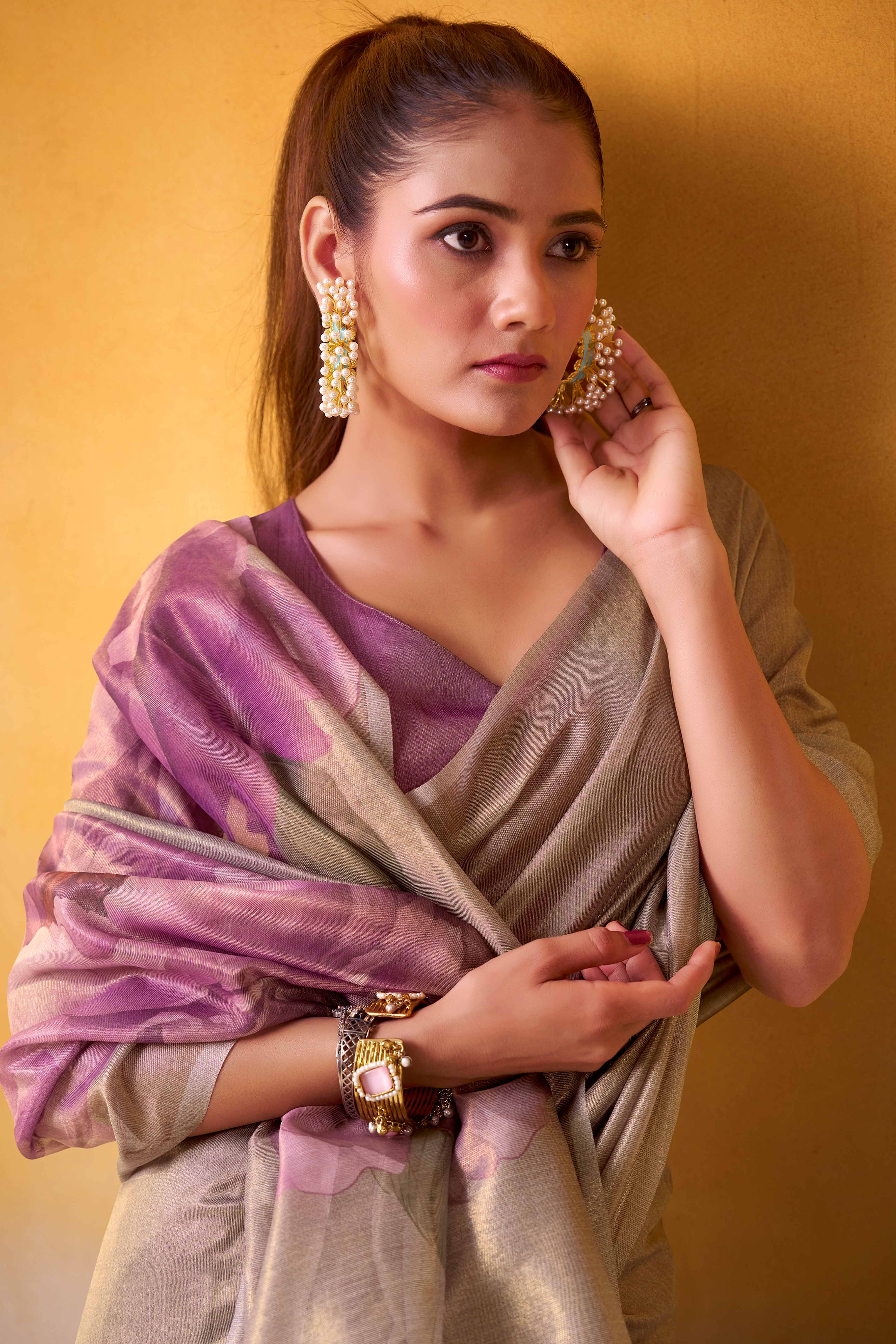 Sophisticated Light Lavender Floral Digital Print Tissue Saree Enhanced With Handmade Tassels