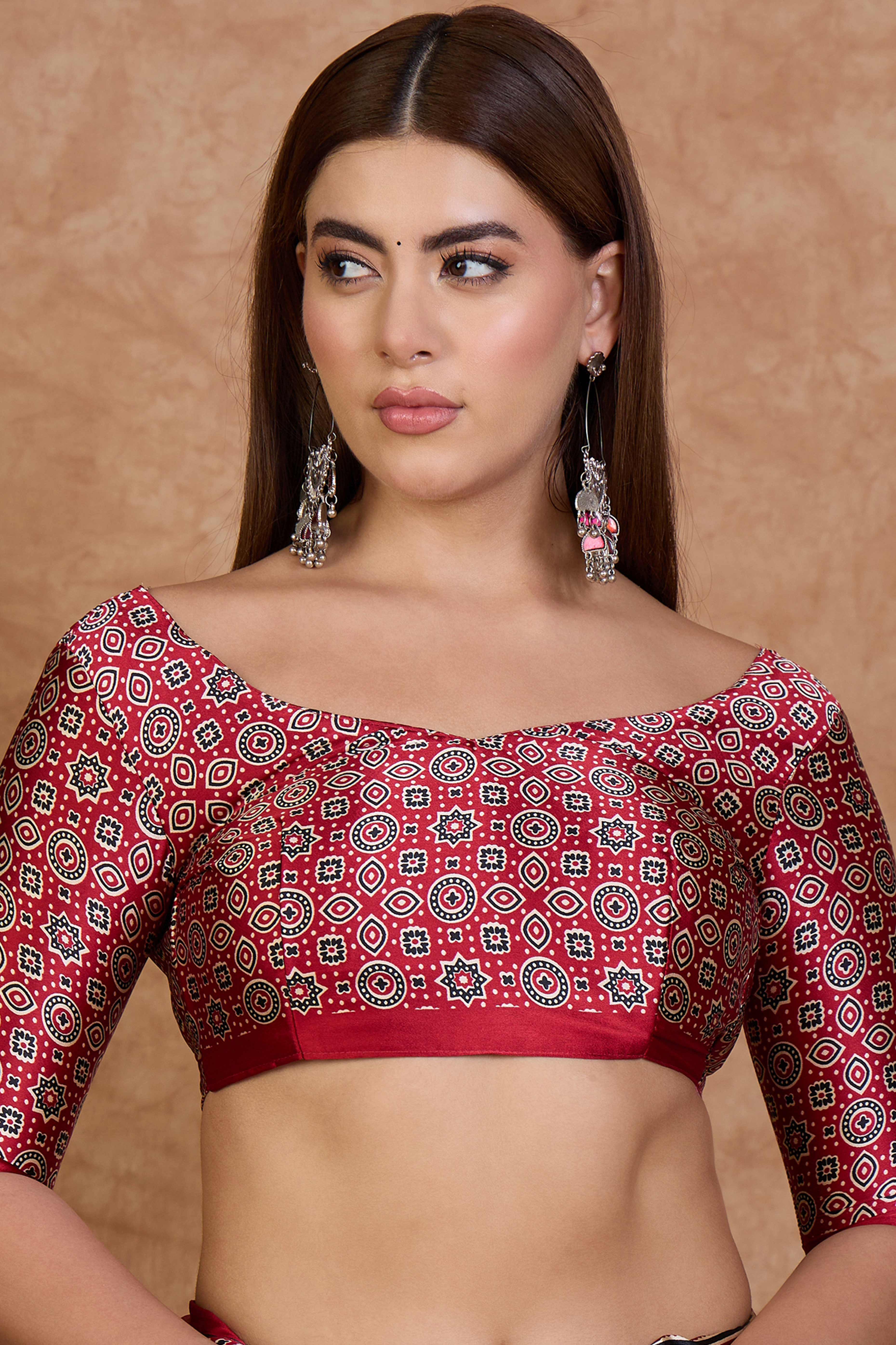 Cream & Red Modal Satin Saree Featuring a Solid Base and Artisanal Ajrakh Pallu