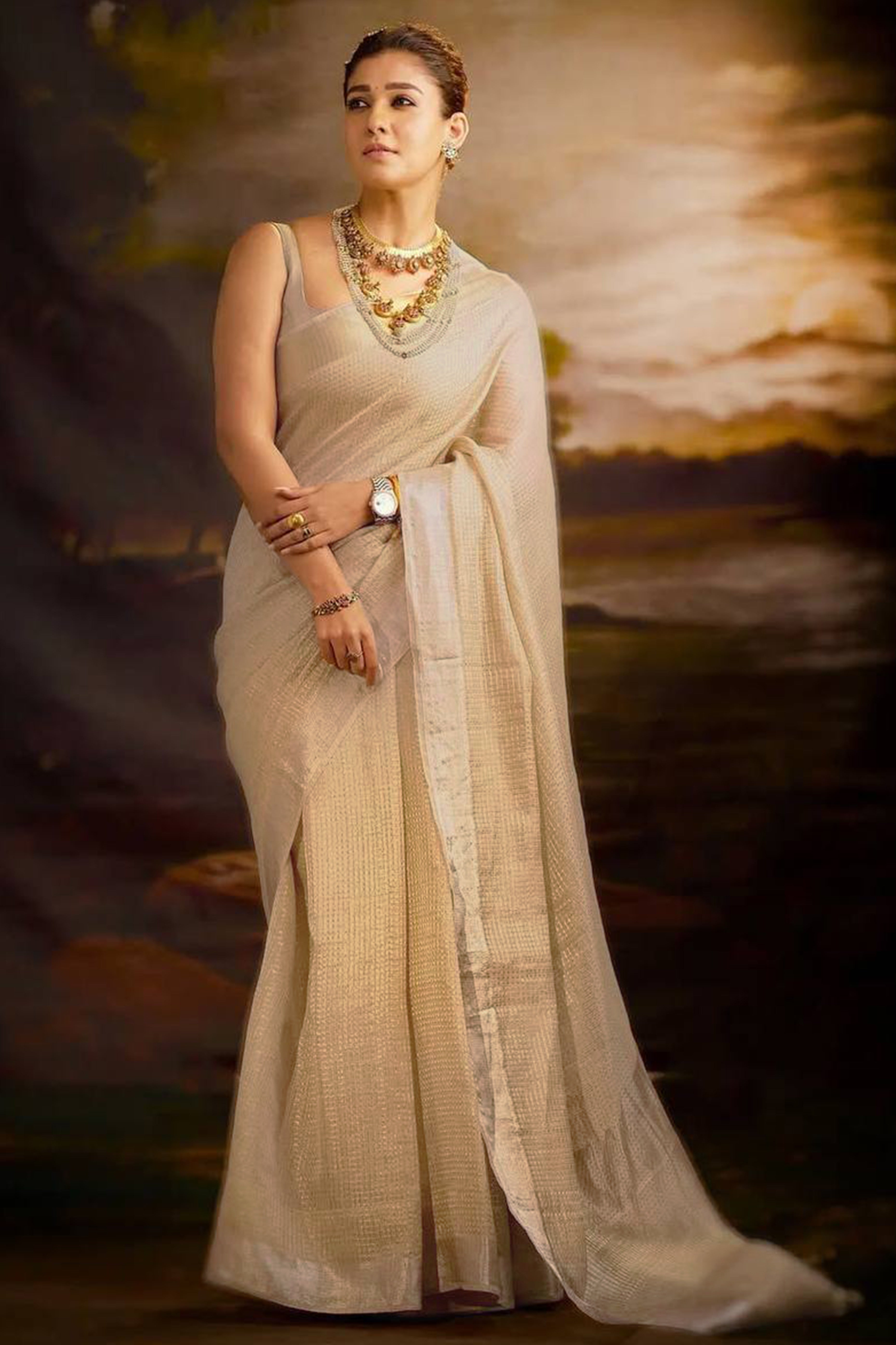 Gold Designer Handloom Tissue Silk Saree Adorned with Banarasi-Style Detailing
