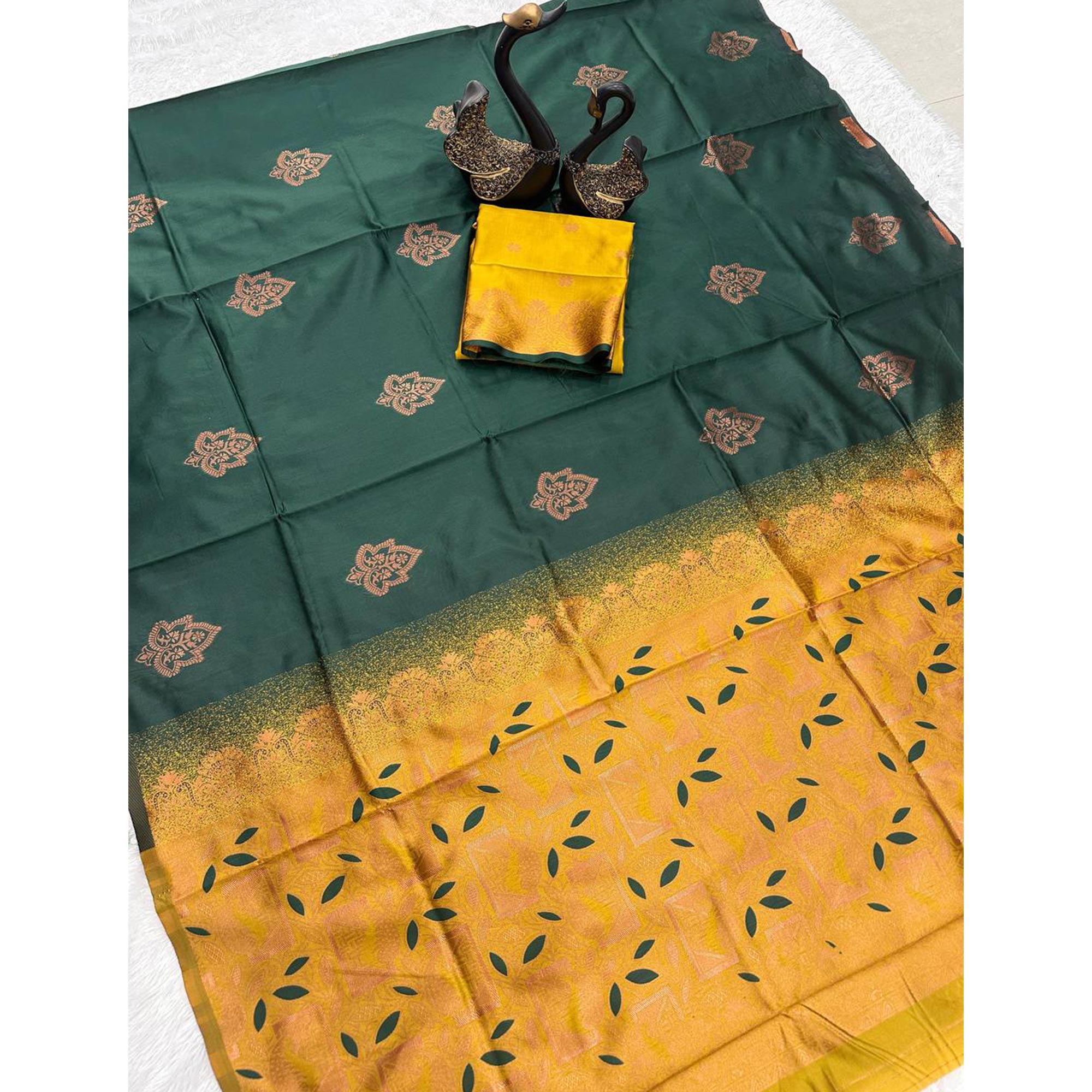 Green Banarasi Silk Saree Adorned with Elegant Floral Zari Weaving