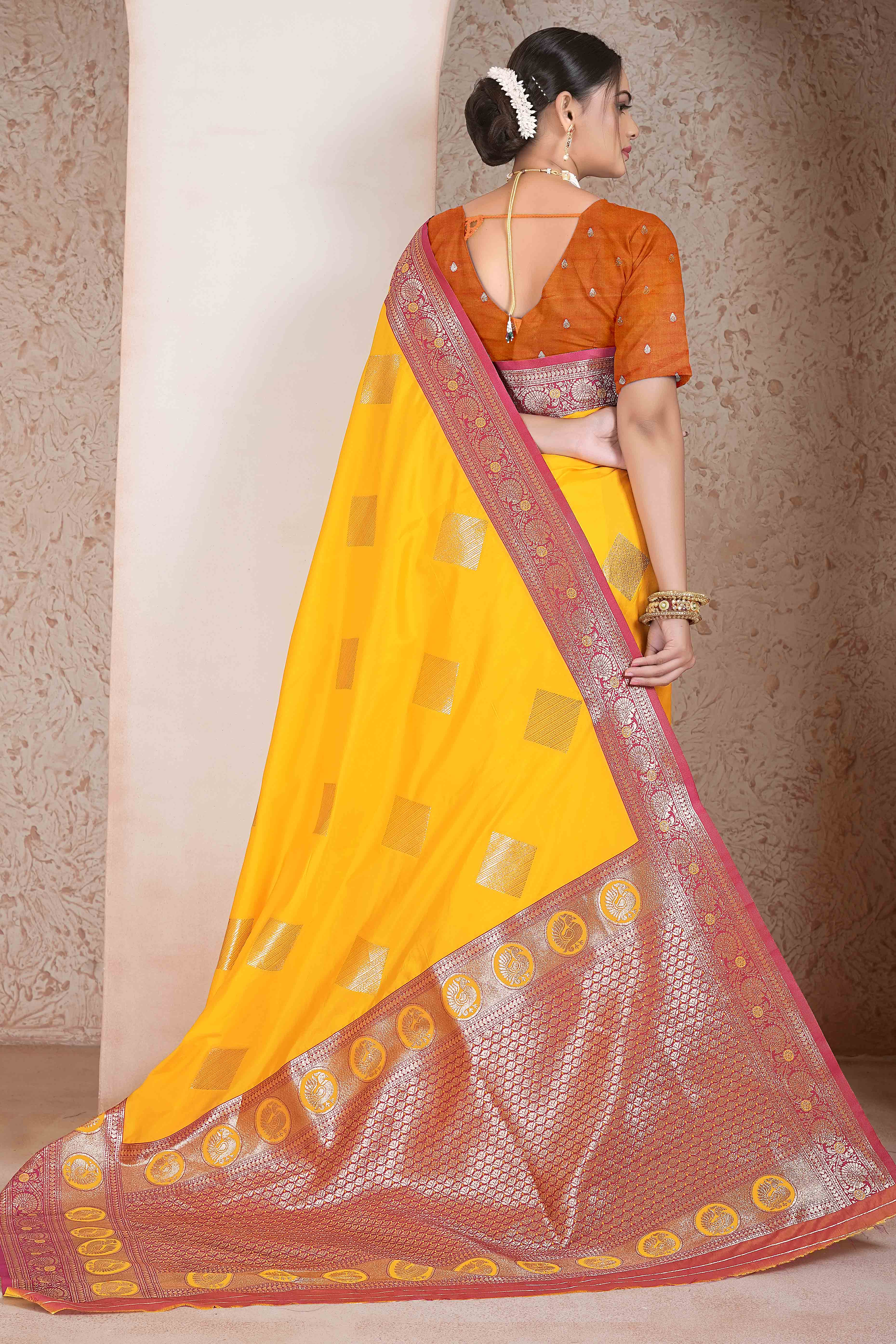 Yellow Zari Woven Art Silk Saree With Opulent Banarasi Pallu Work