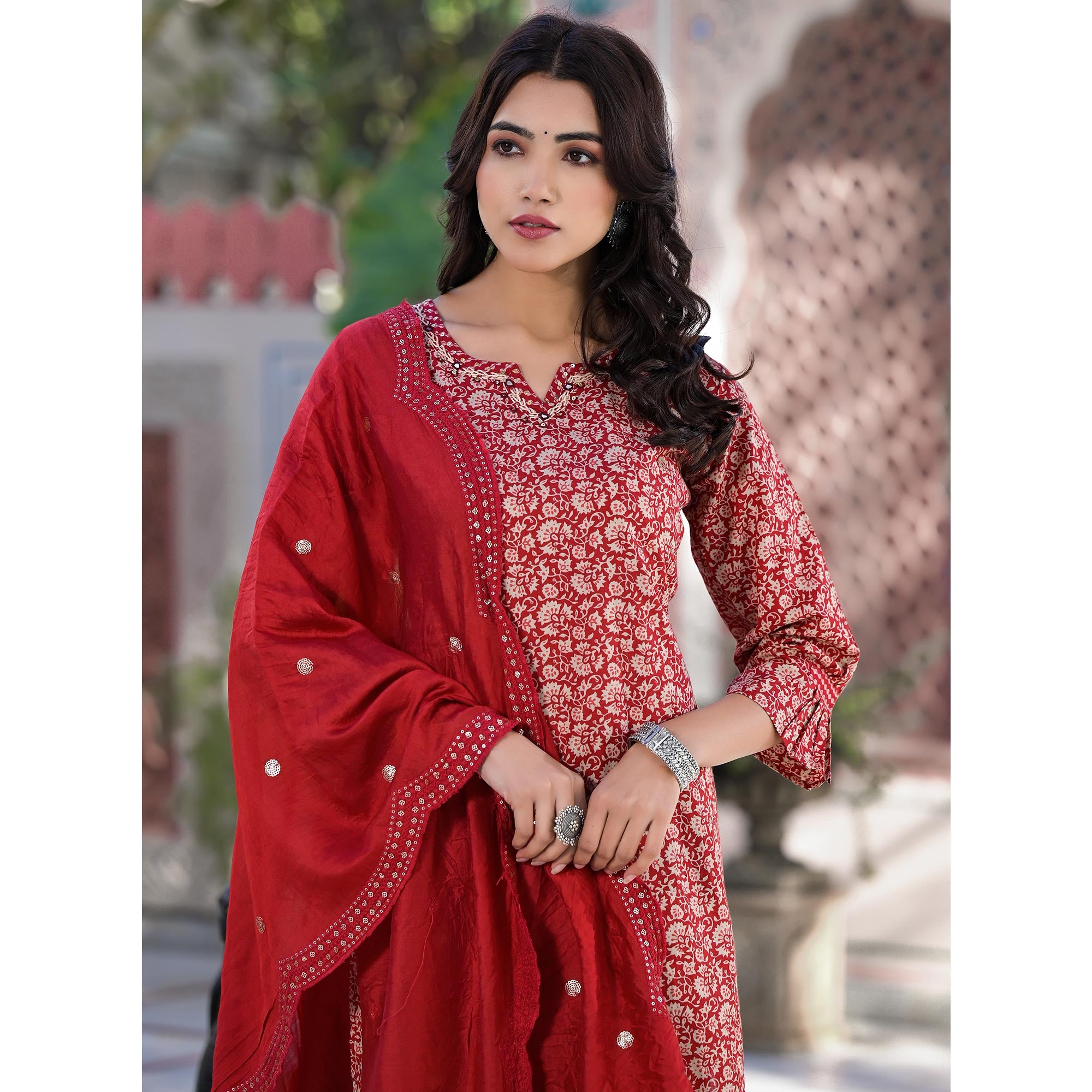 SVC-15540-RED
