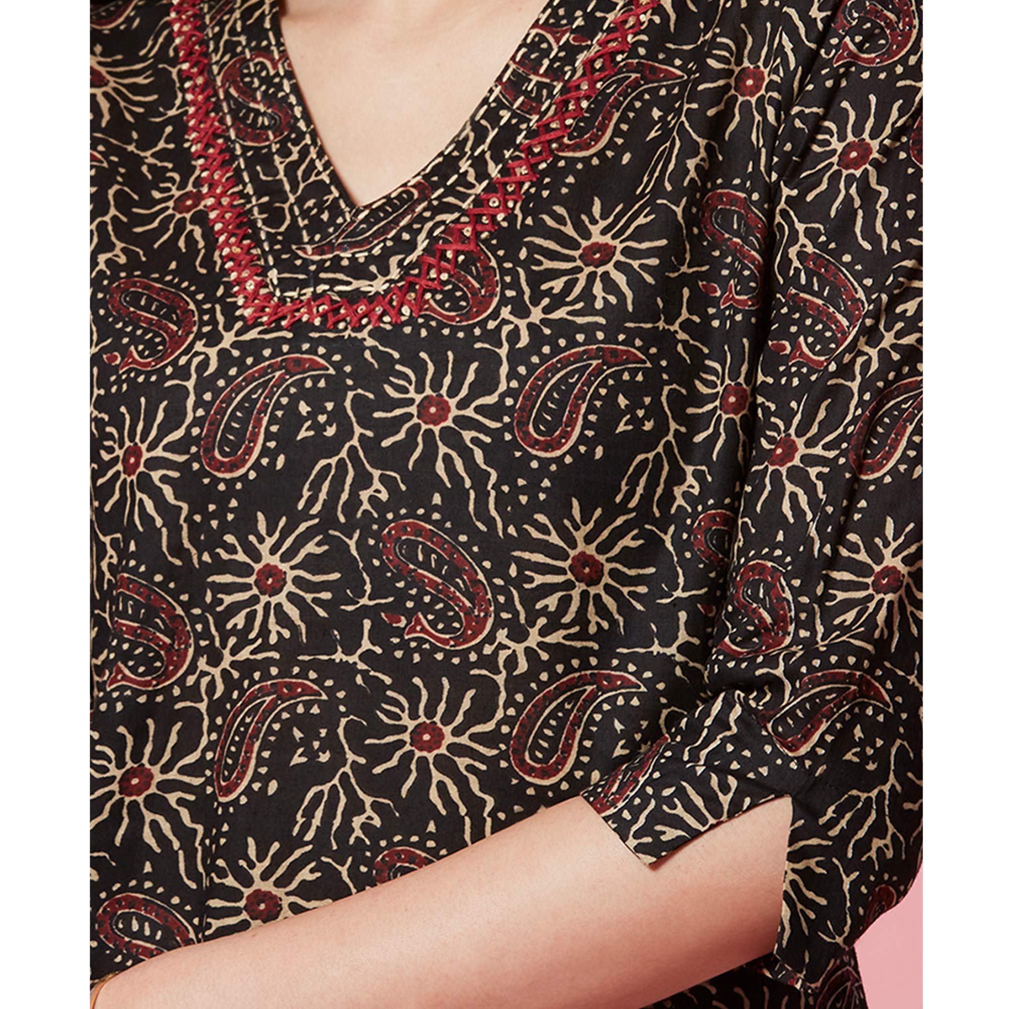 Black Floral Printed Pure Cotton Straight Kurti