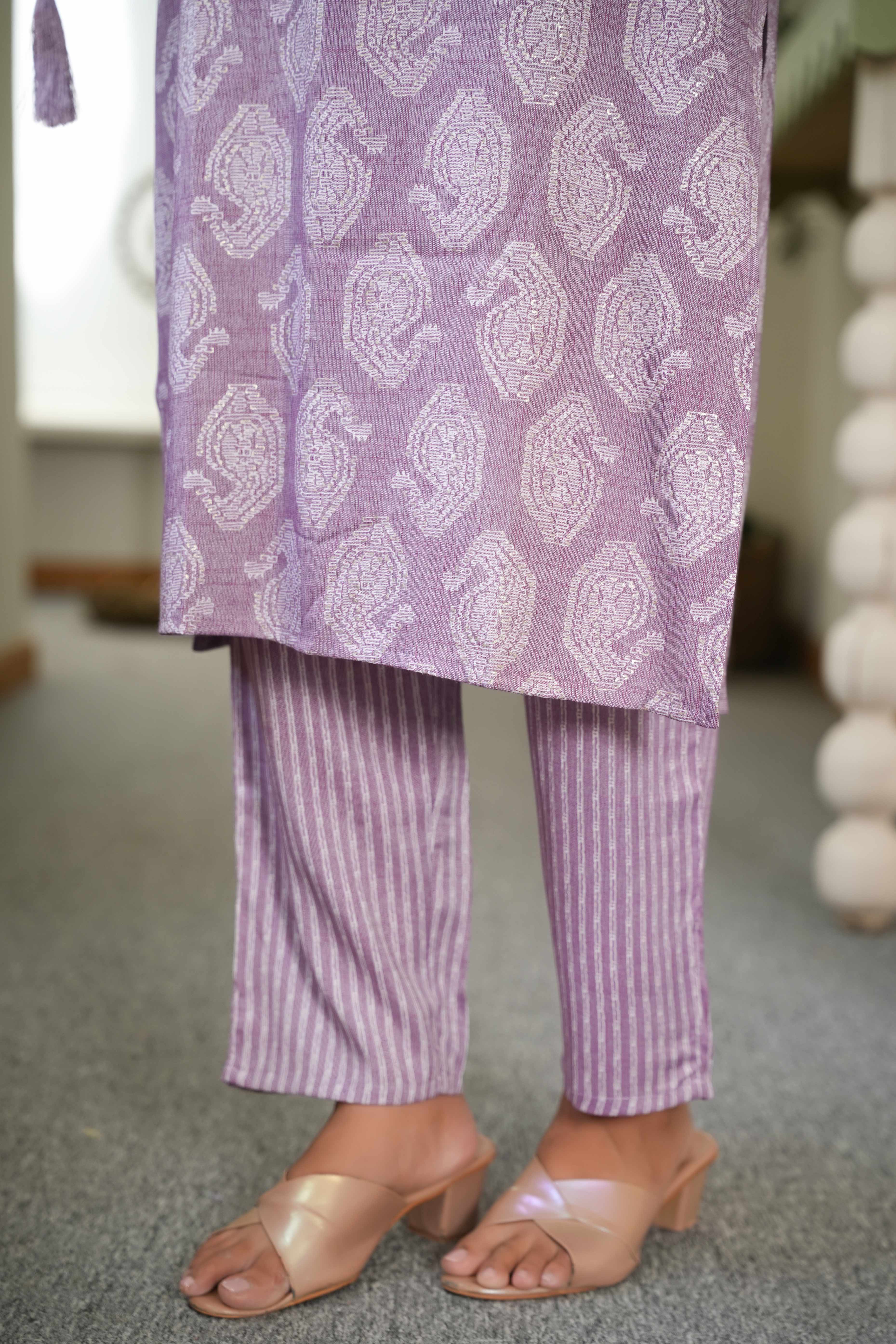 Refreshing Lavender Printed Rayon Straight Salwar Suit With Delicate Floral Sequins Embroidery Work