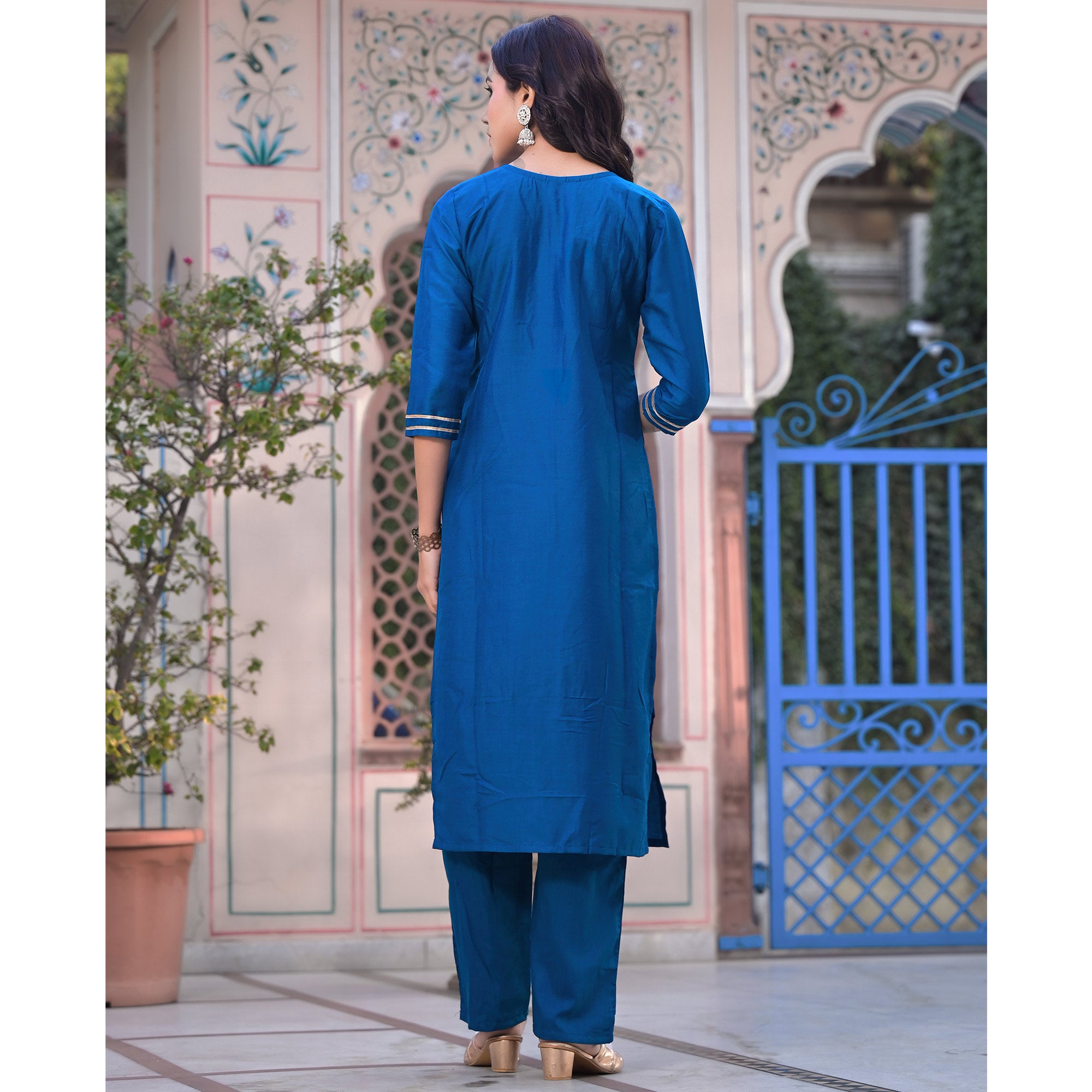 Morpich Embroidered Chinon Salwar Suit With Handcrafted