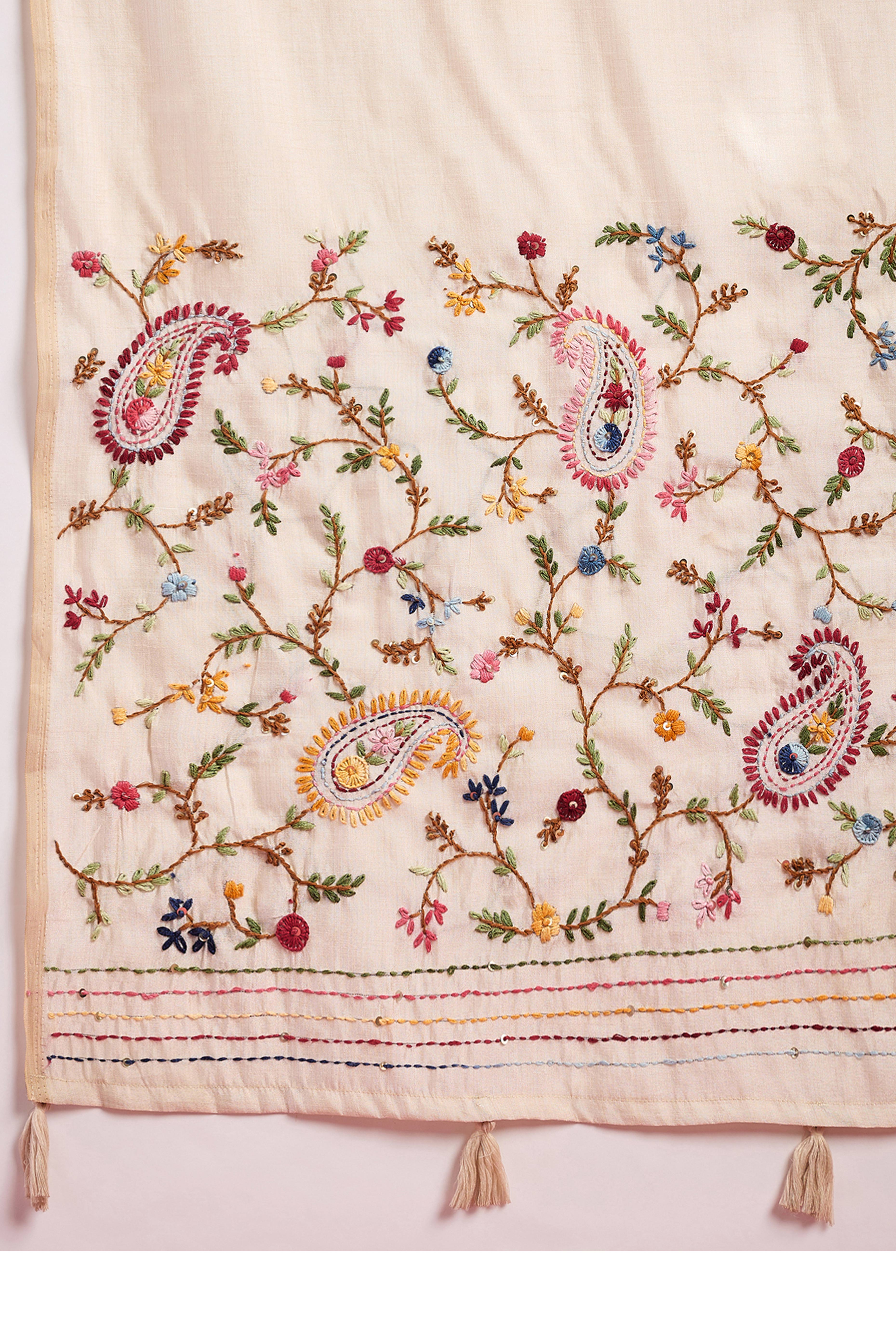 Cream Tussar Silk Festive Saree Featuring Thread Work