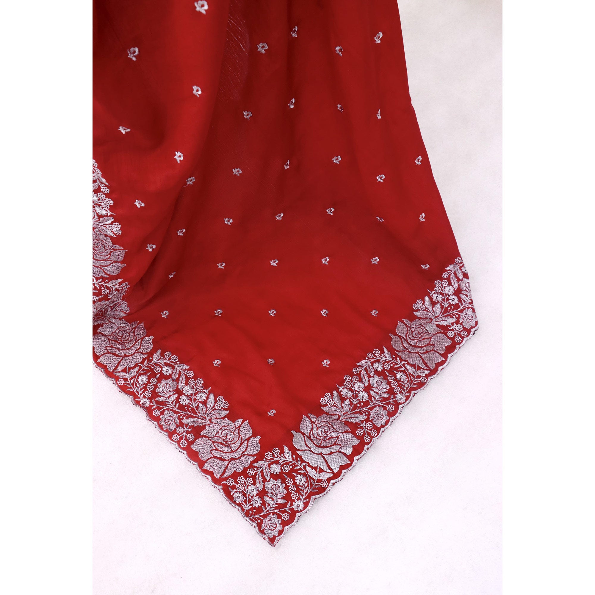 Elegant Red Chinon Chiffon Saree Embellished with Timeless Floral Zari Embroidery